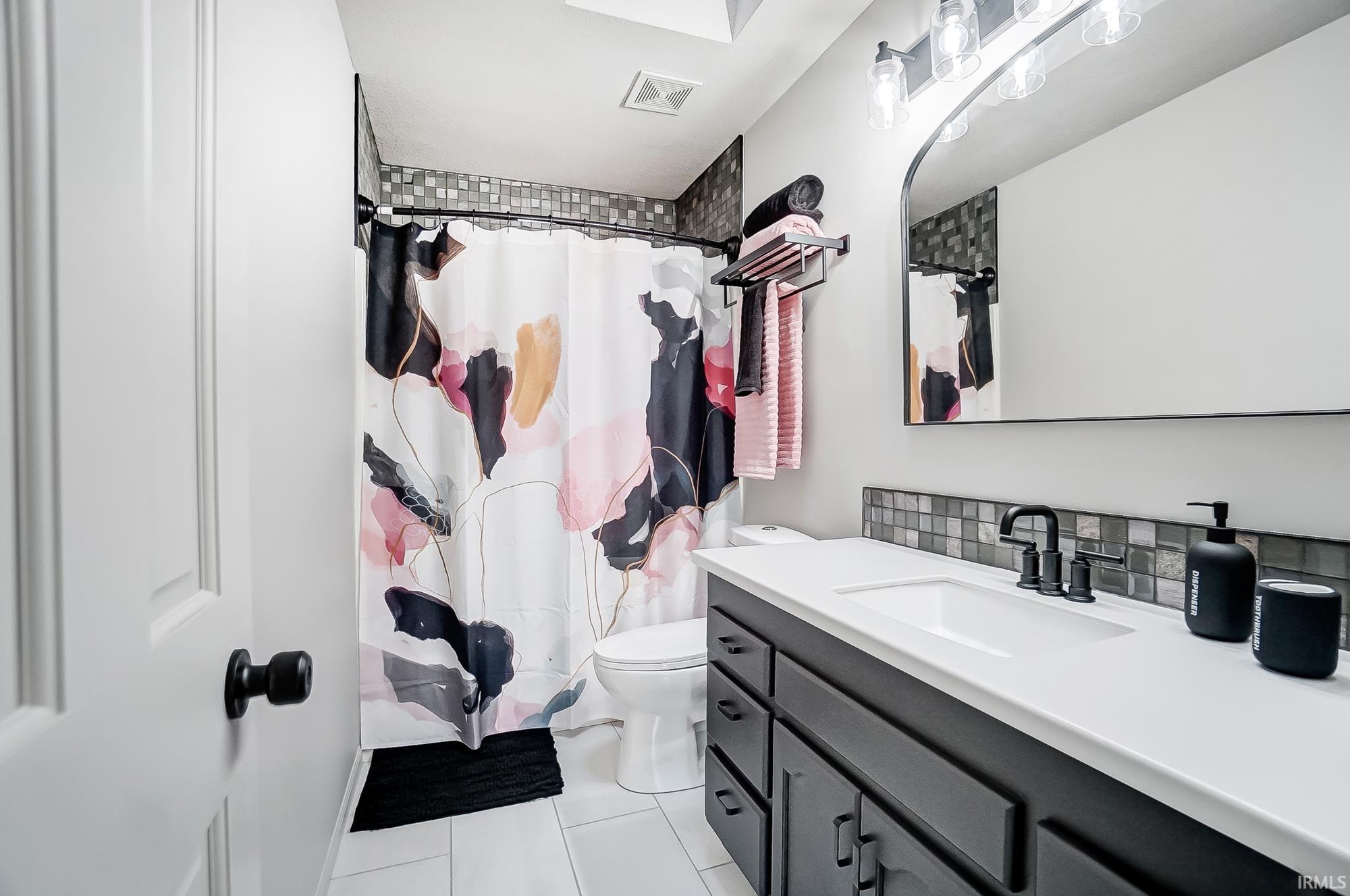 10433 Cherry Creek