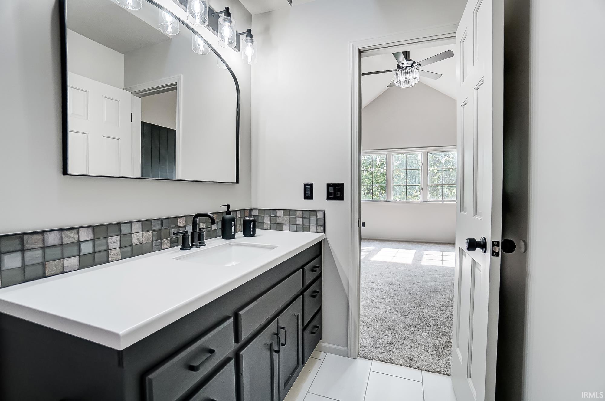 10433 Cherry Creek