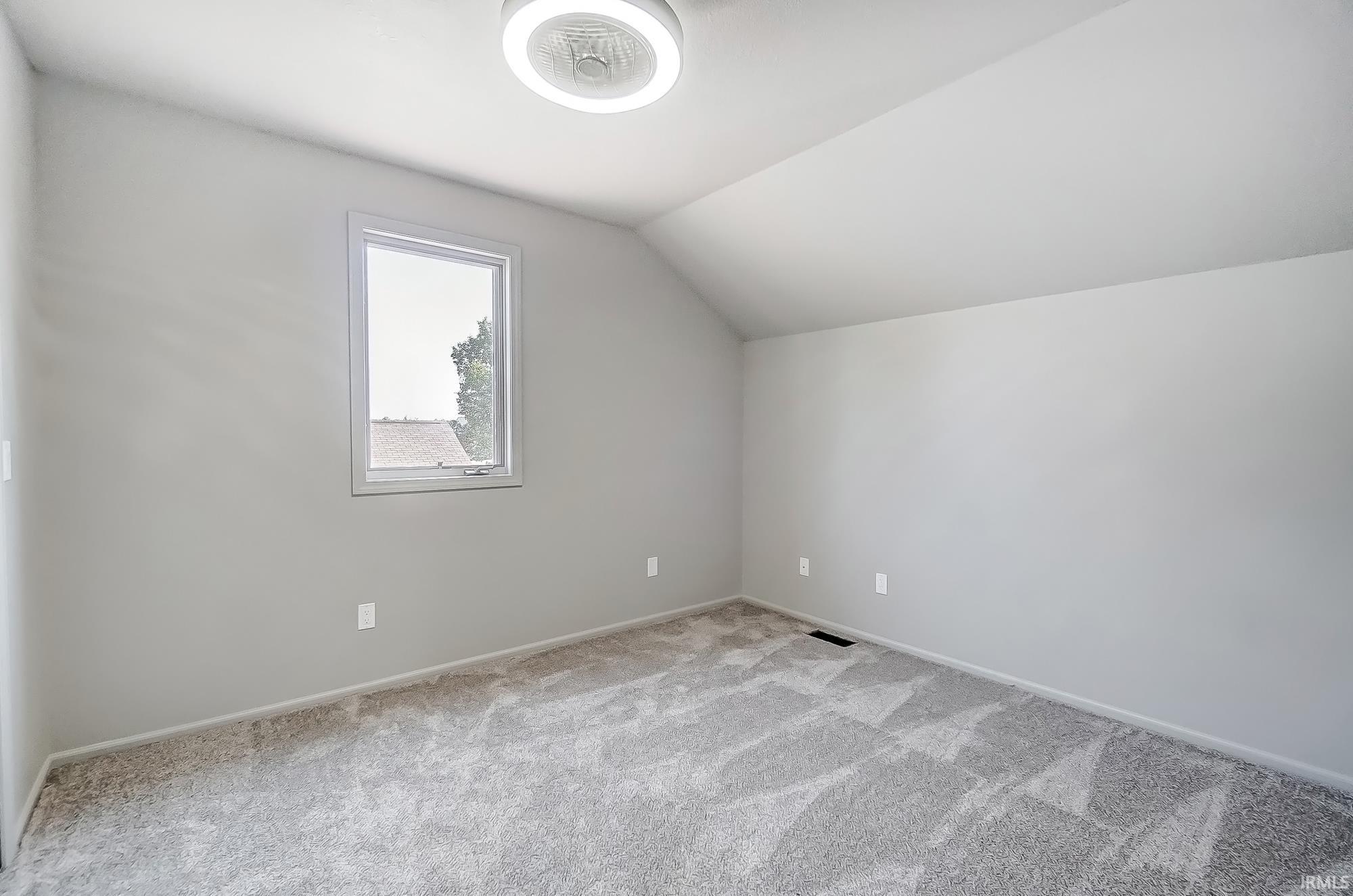 10433 Cherry Creek