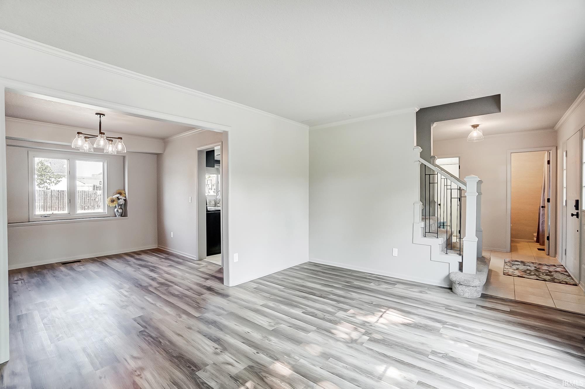 10433 Cherry Creek