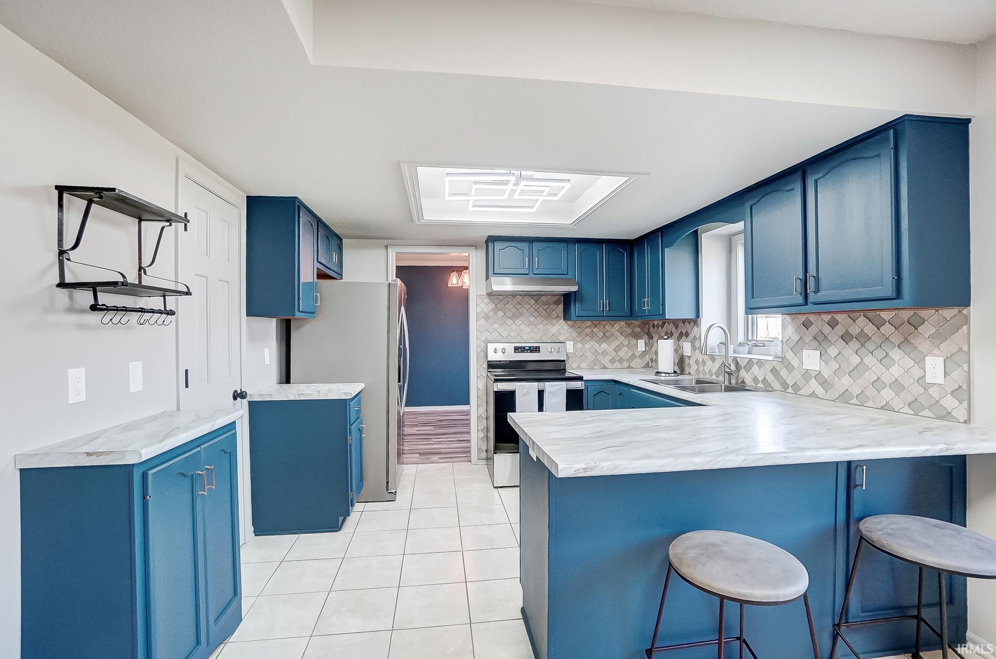 10433 Cherry Creek