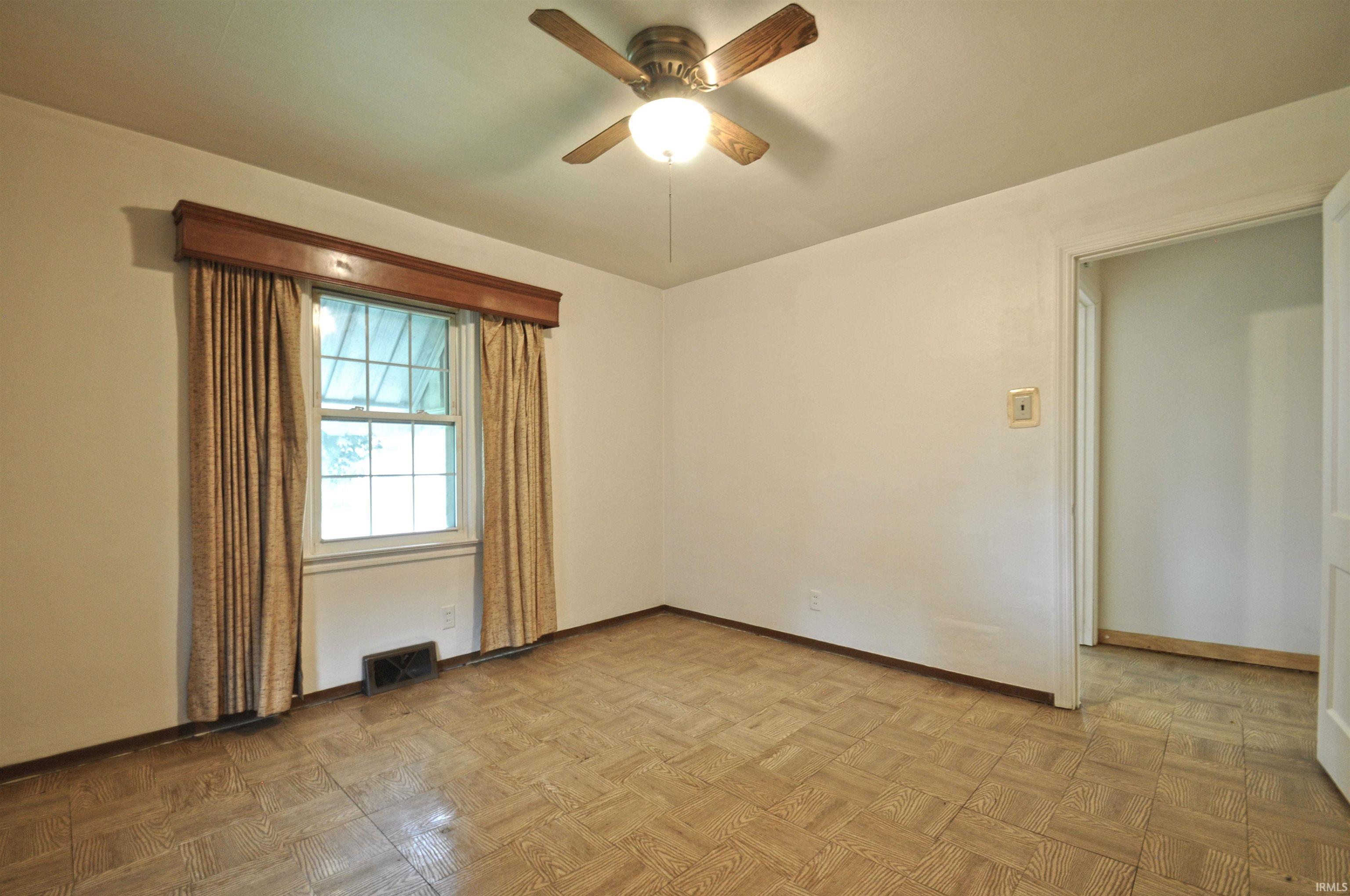 821 Camden