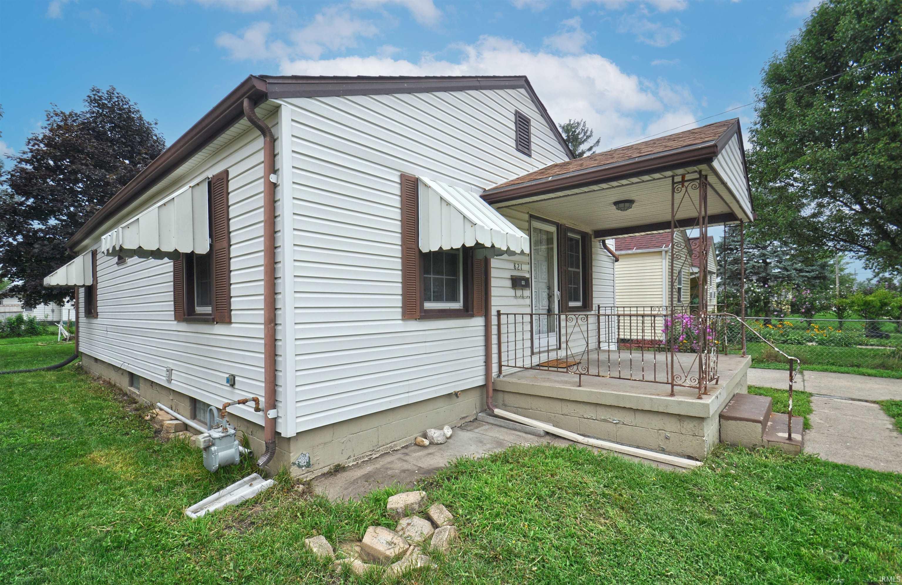821 Camden