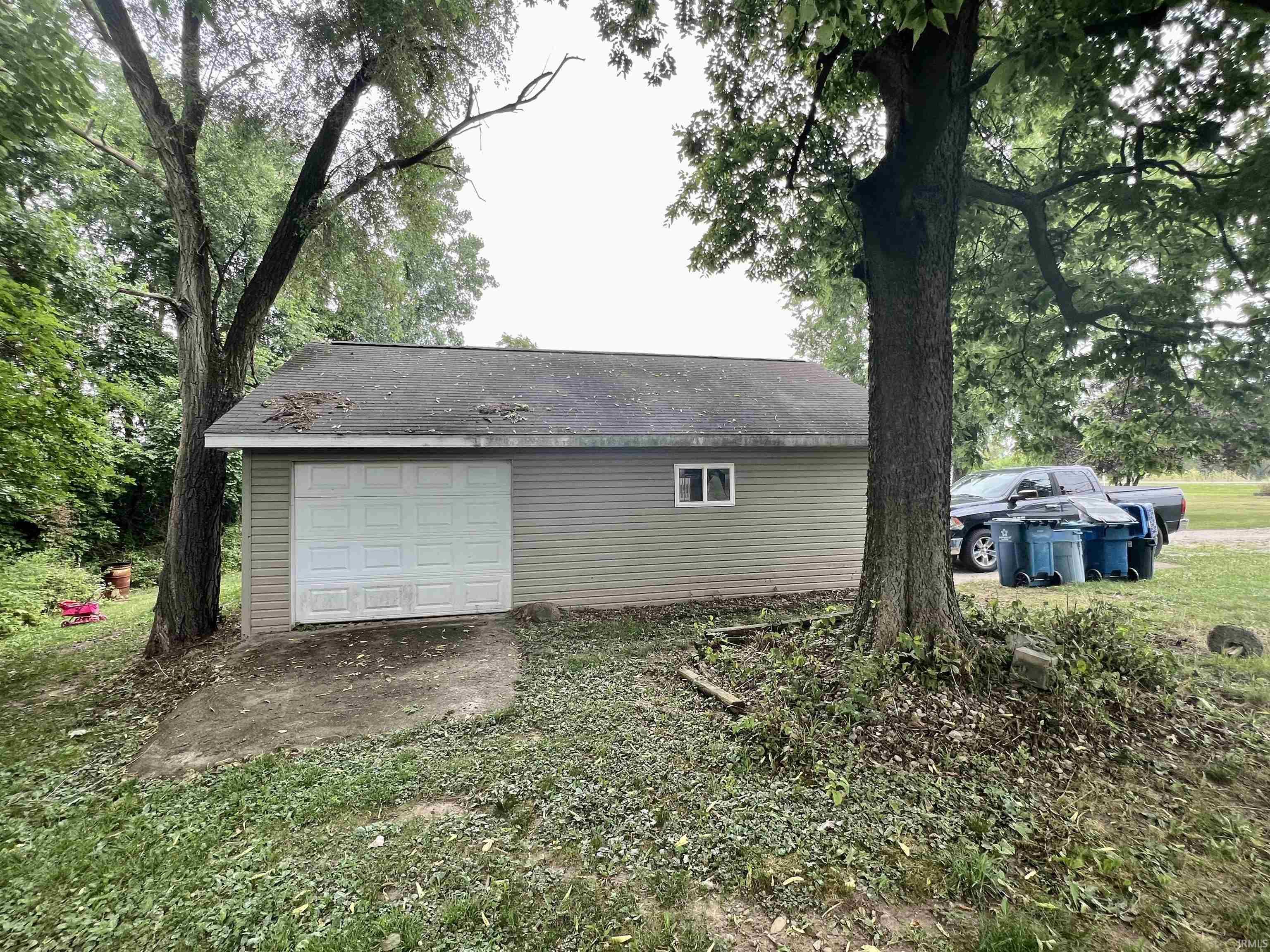 14685 Michigan