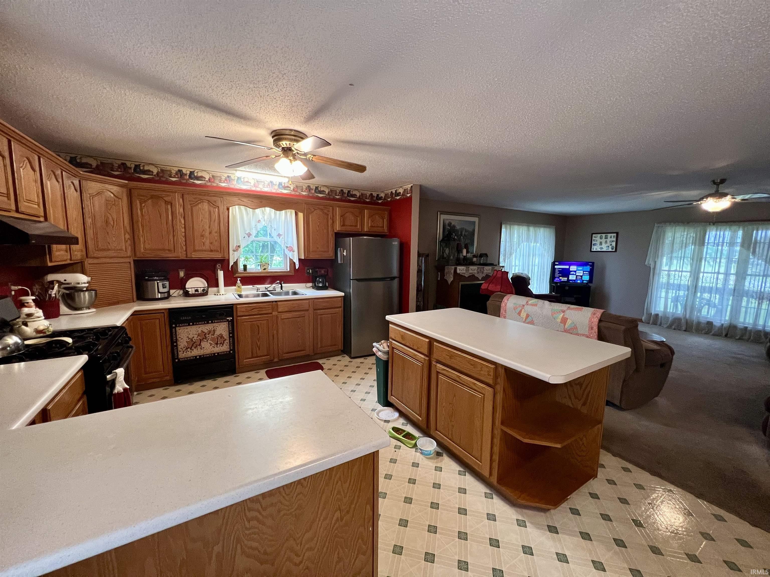 14685 Michigan