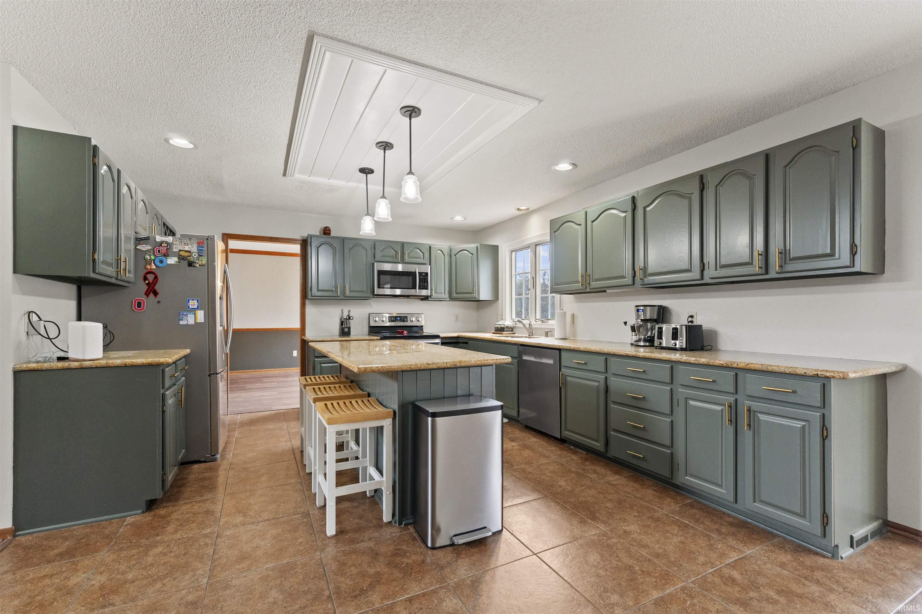 11211 Wrentham