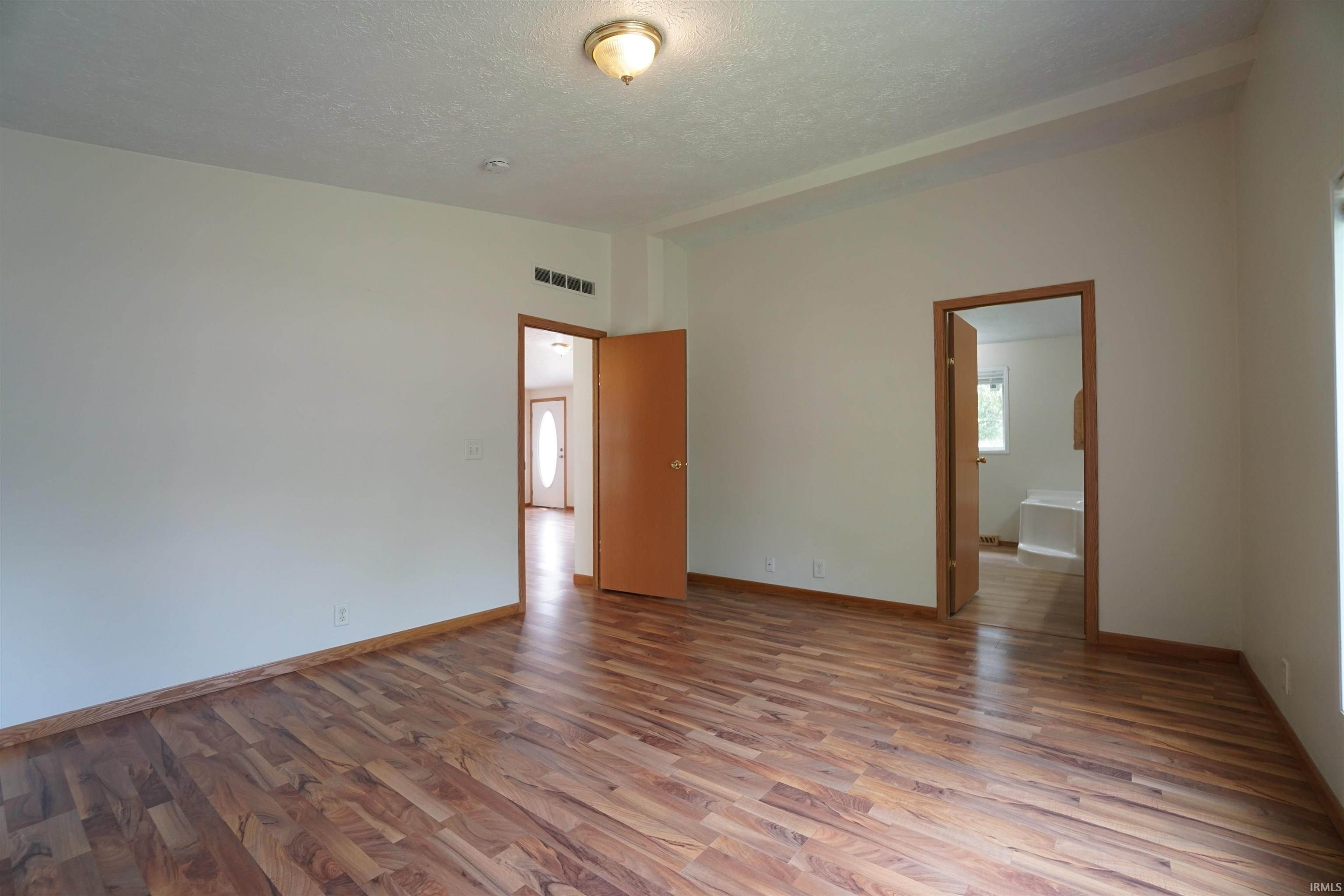619 Market