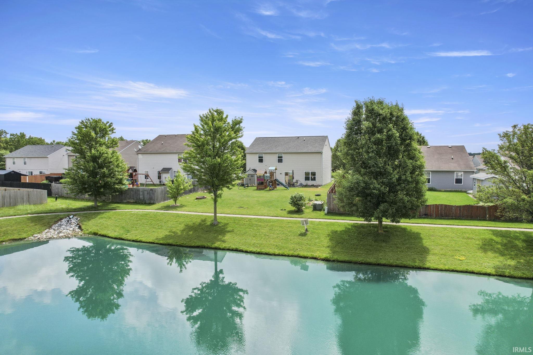 3686 Fieldstone Chase