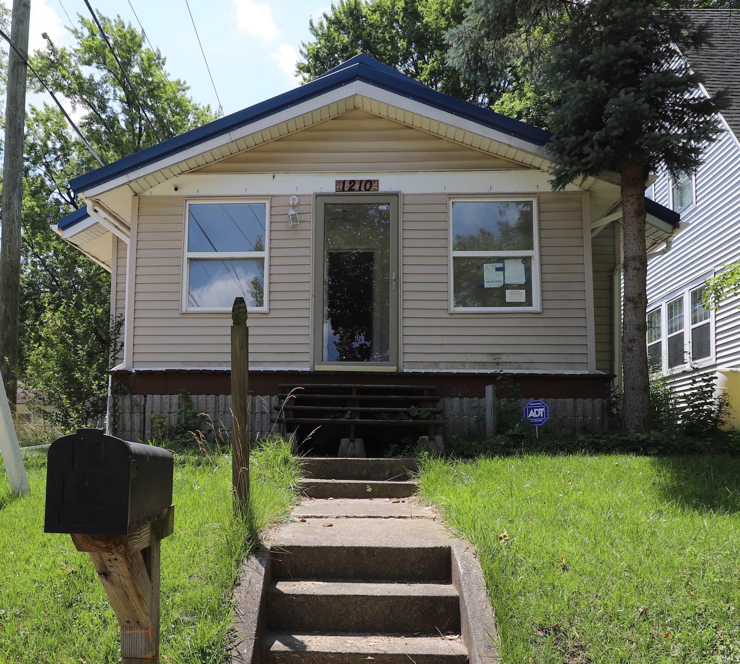 1210 Rudisill