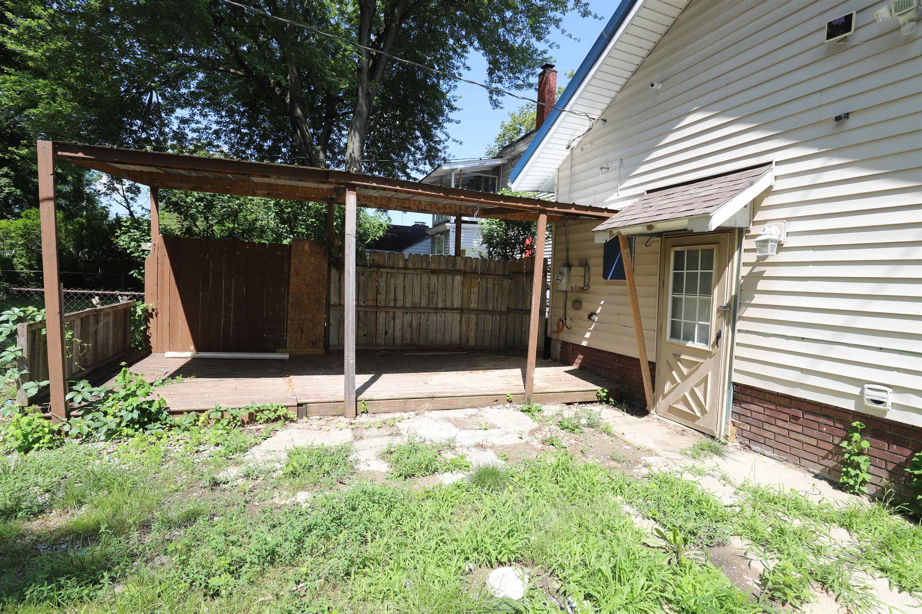 1210 Rudisill