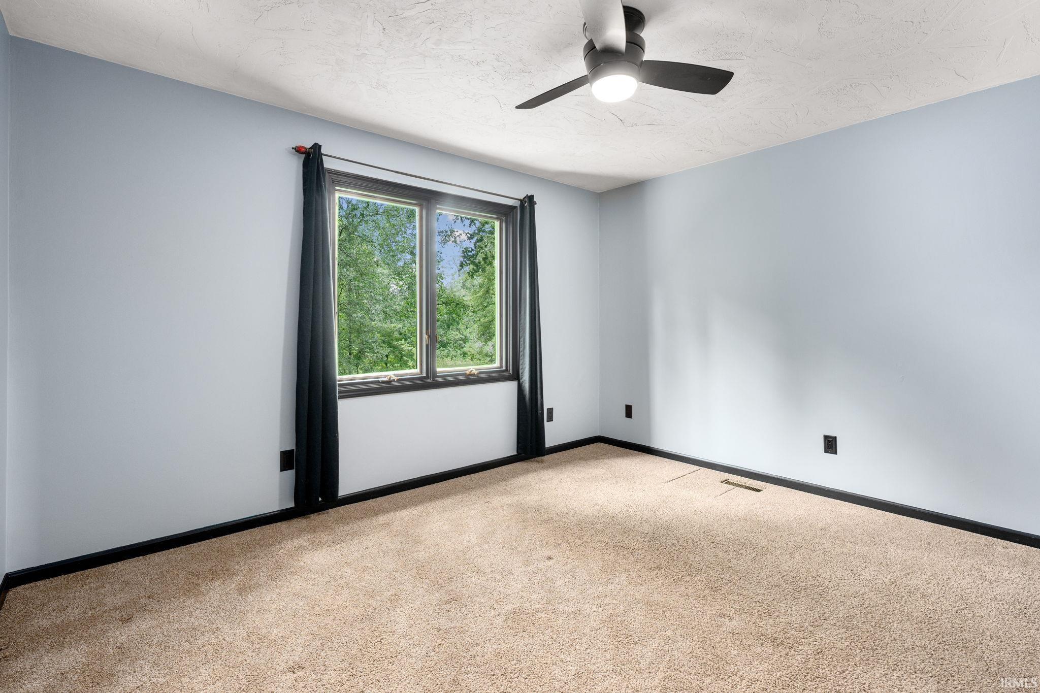 1717 Lofton