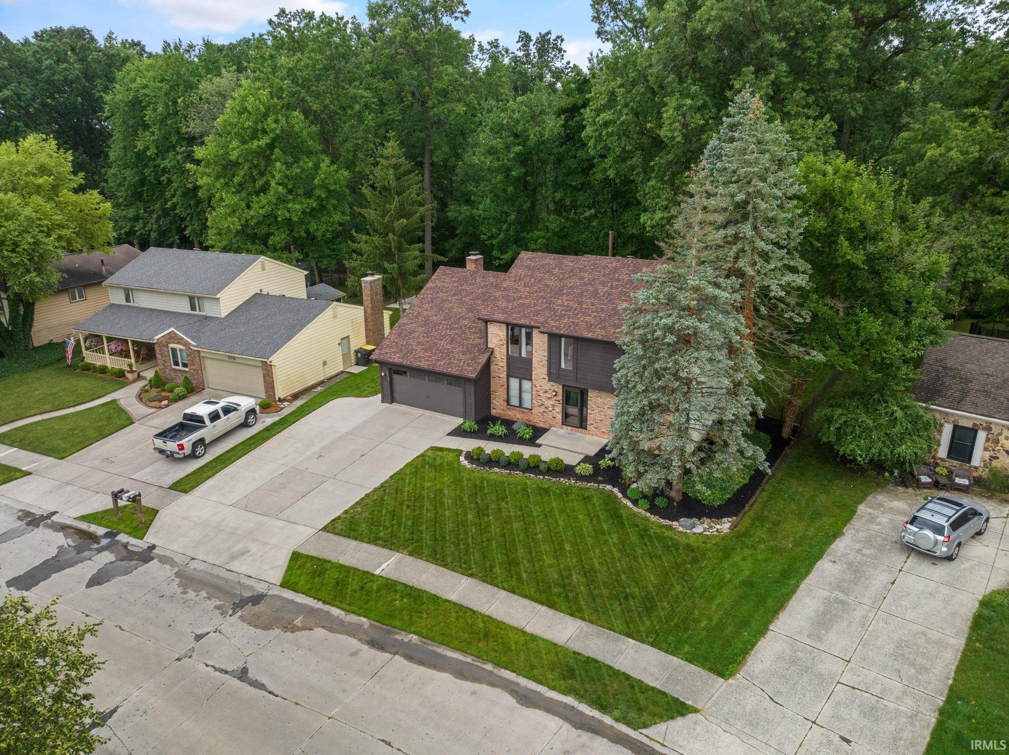 1717 Lofton
