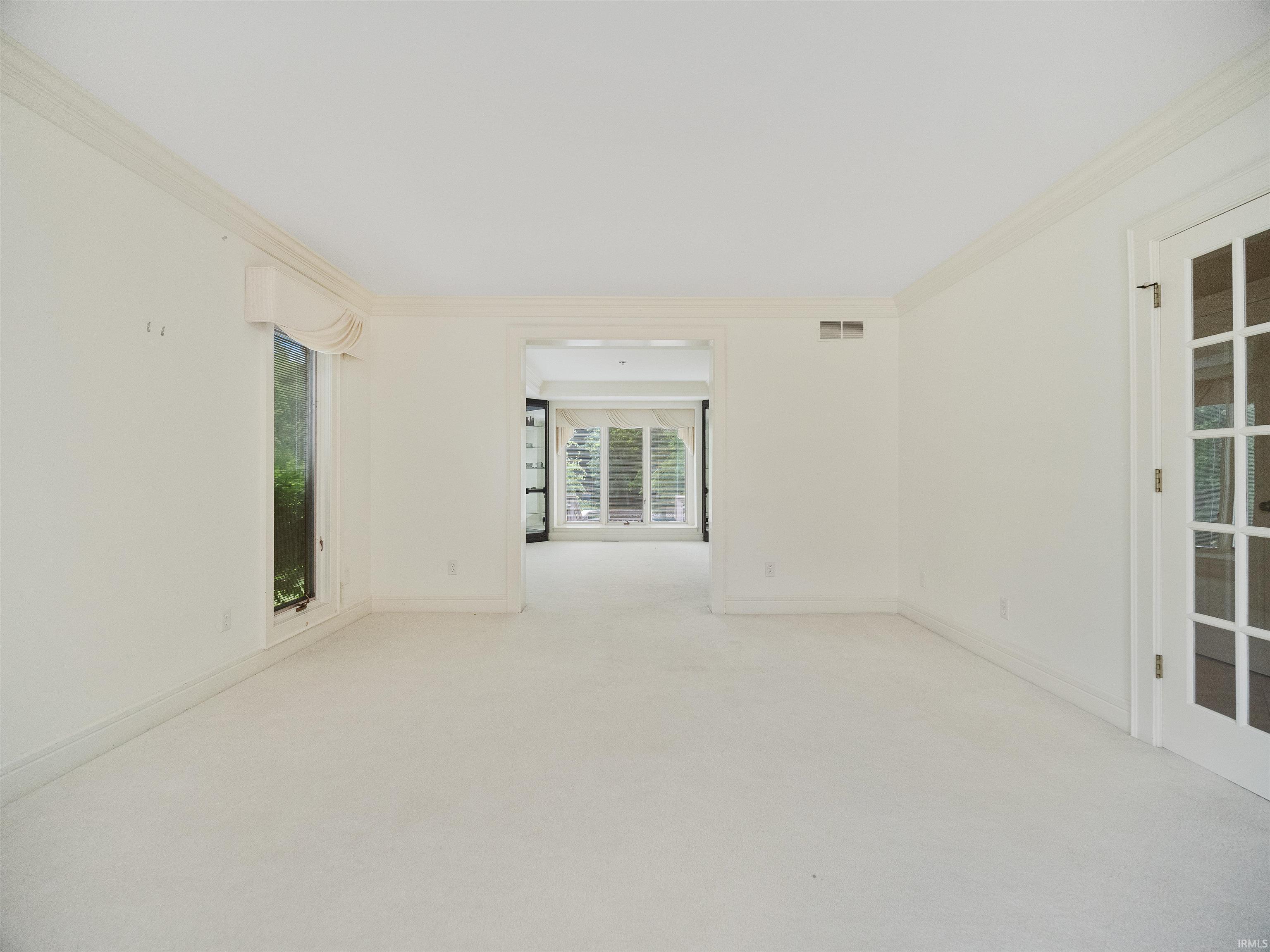 12215 Glen Lake