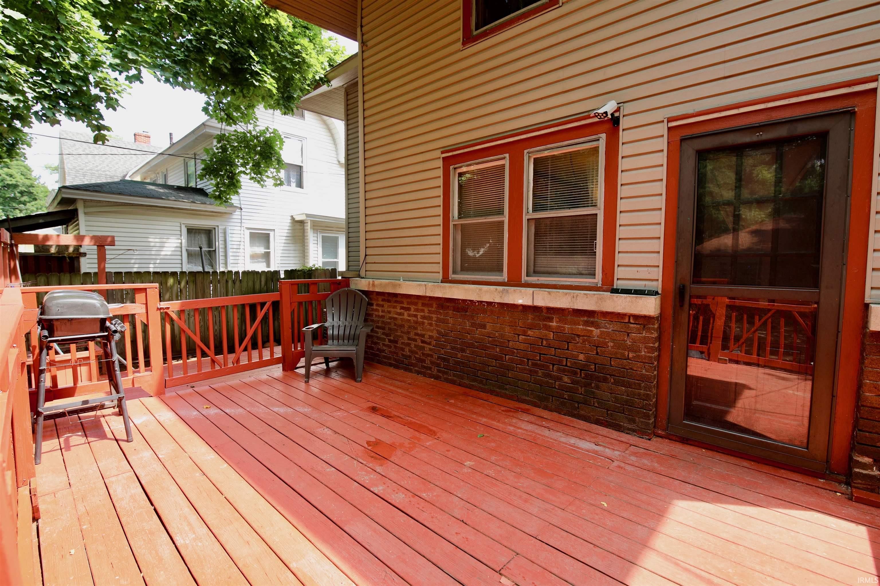 614 Beardsley