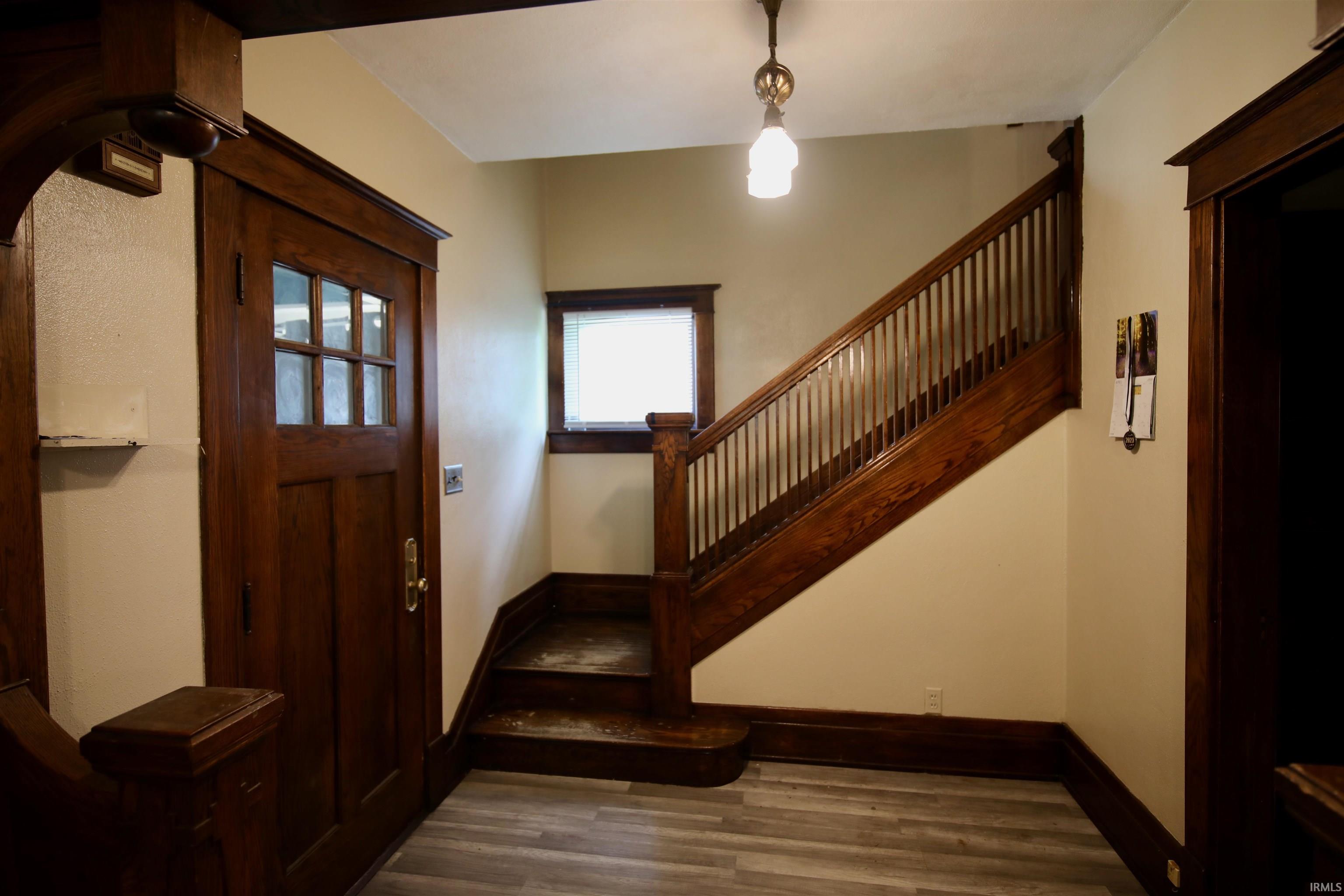 614 Beardsley