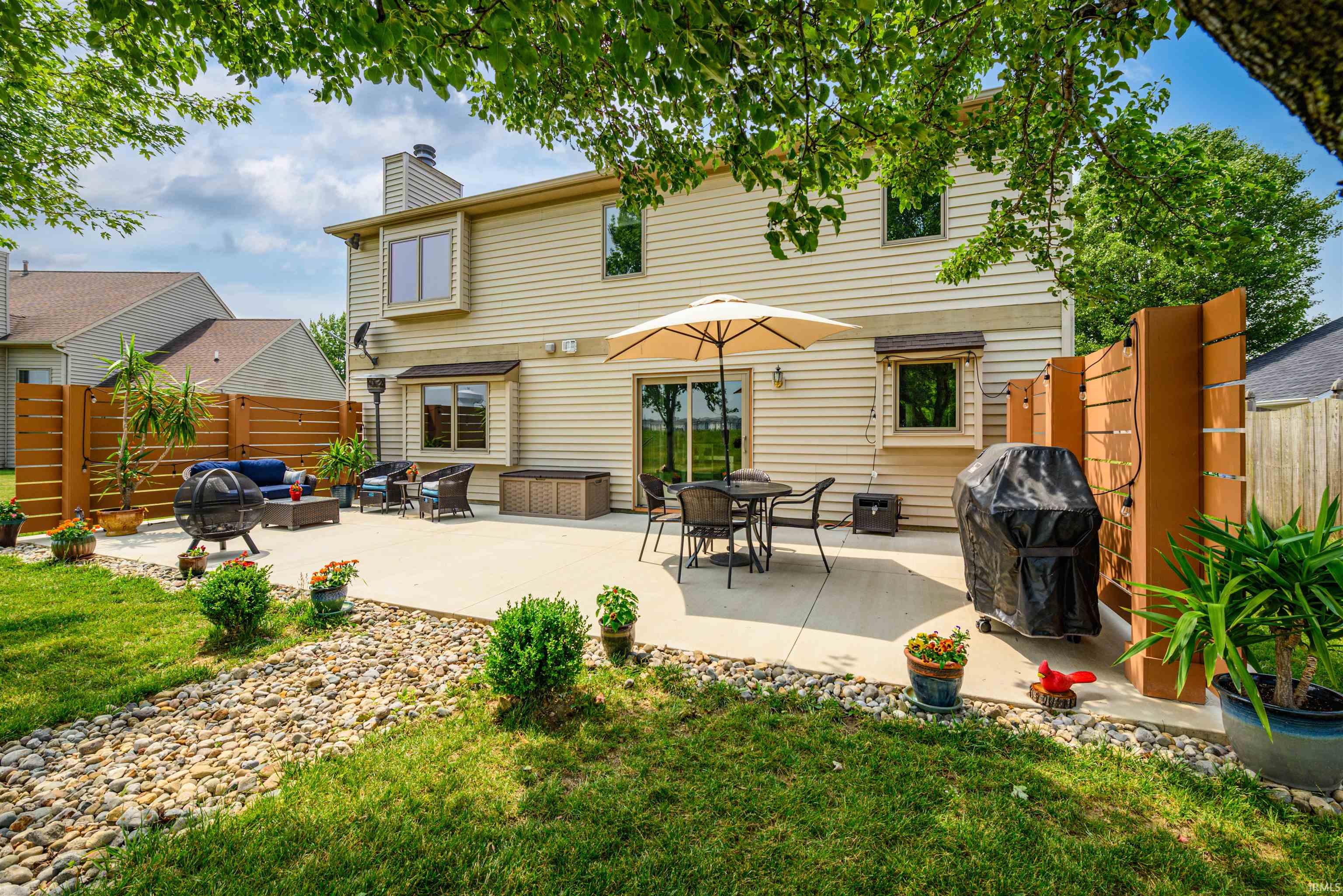 2819 Walnut