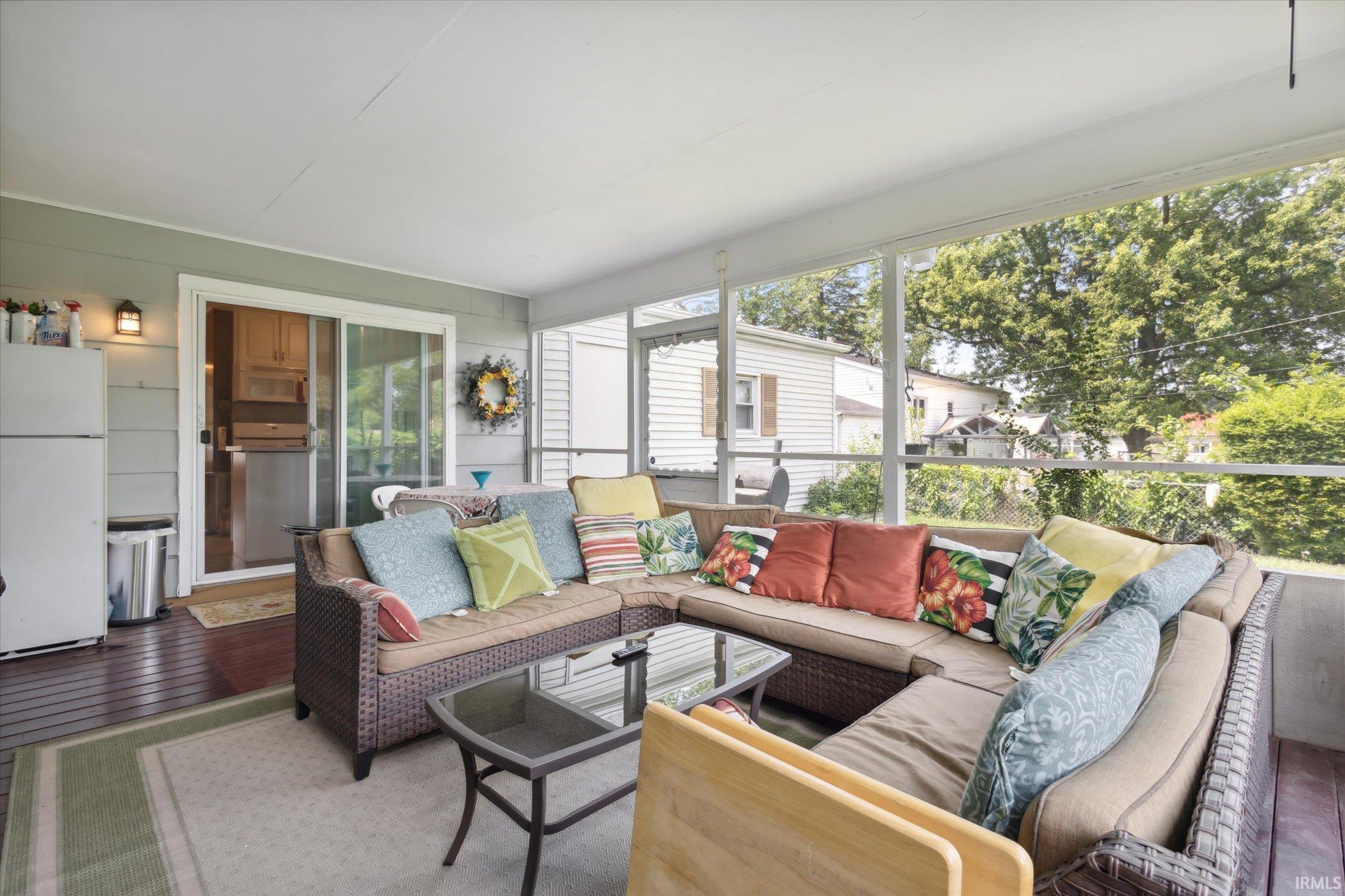 4530 Macdougall
