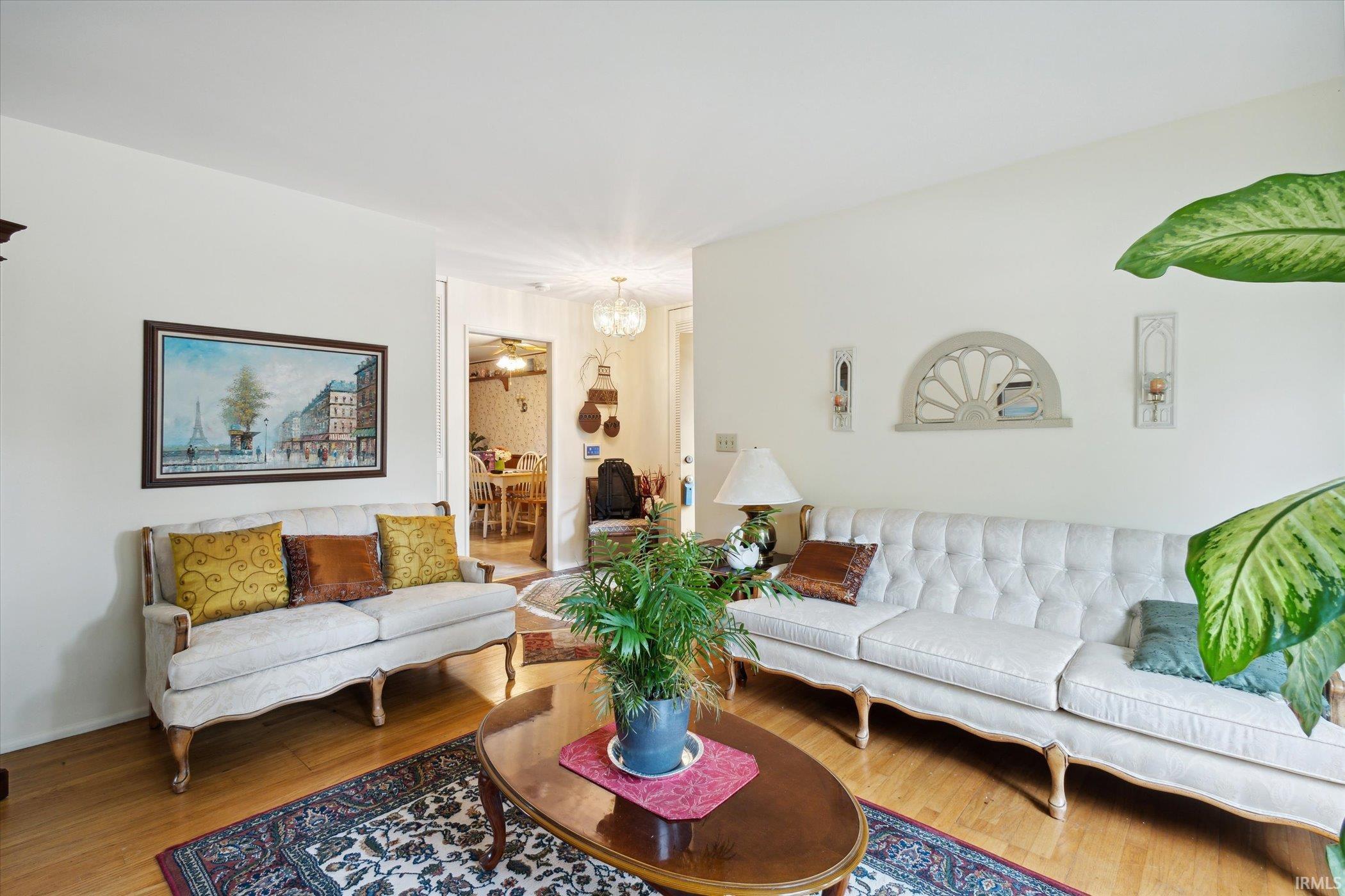 4530 Macdougall