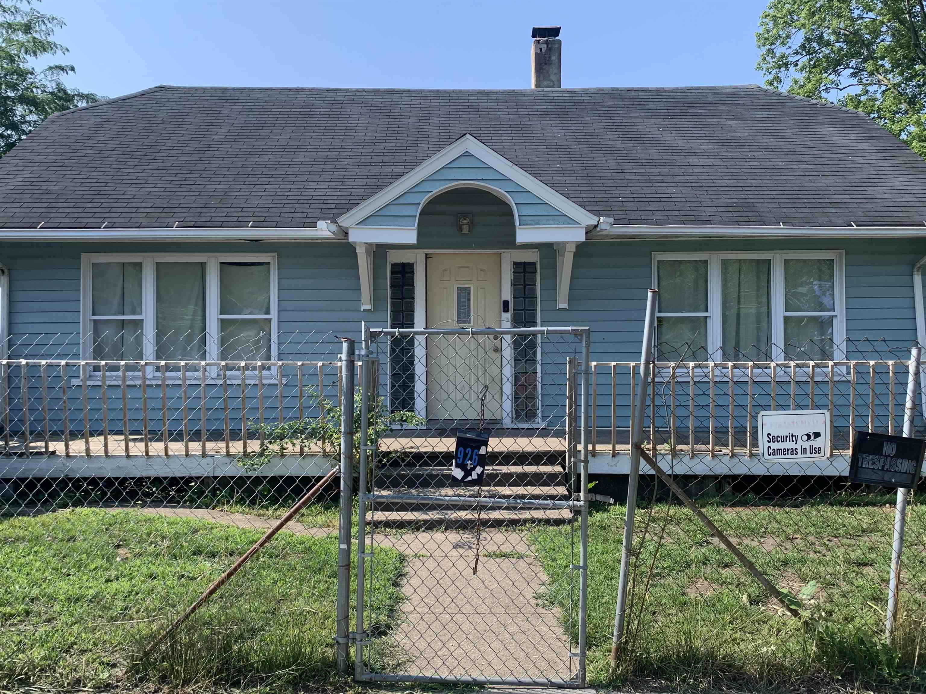 926 Lawndale