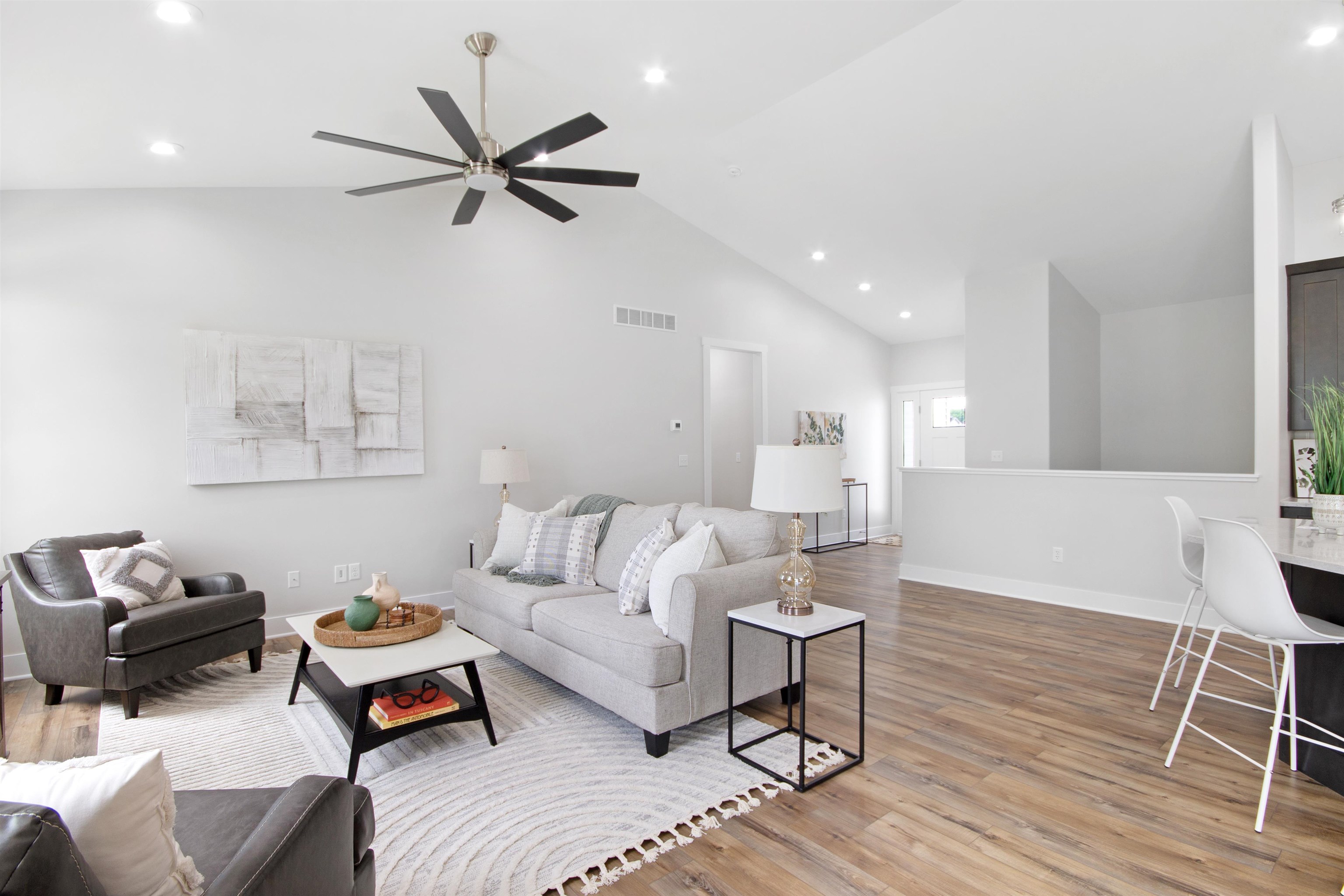 1610 Stoneham