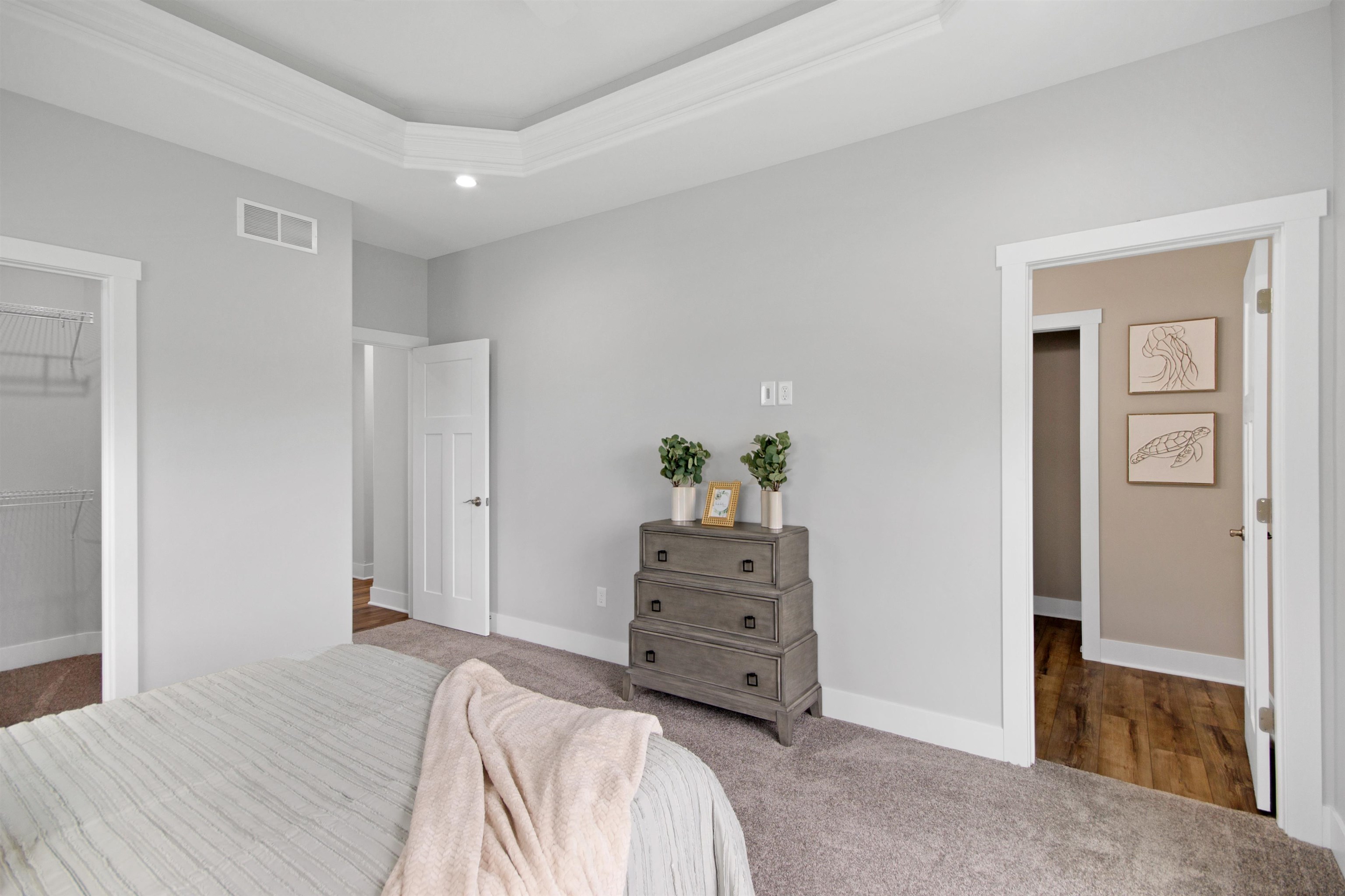 1610 Stoneham