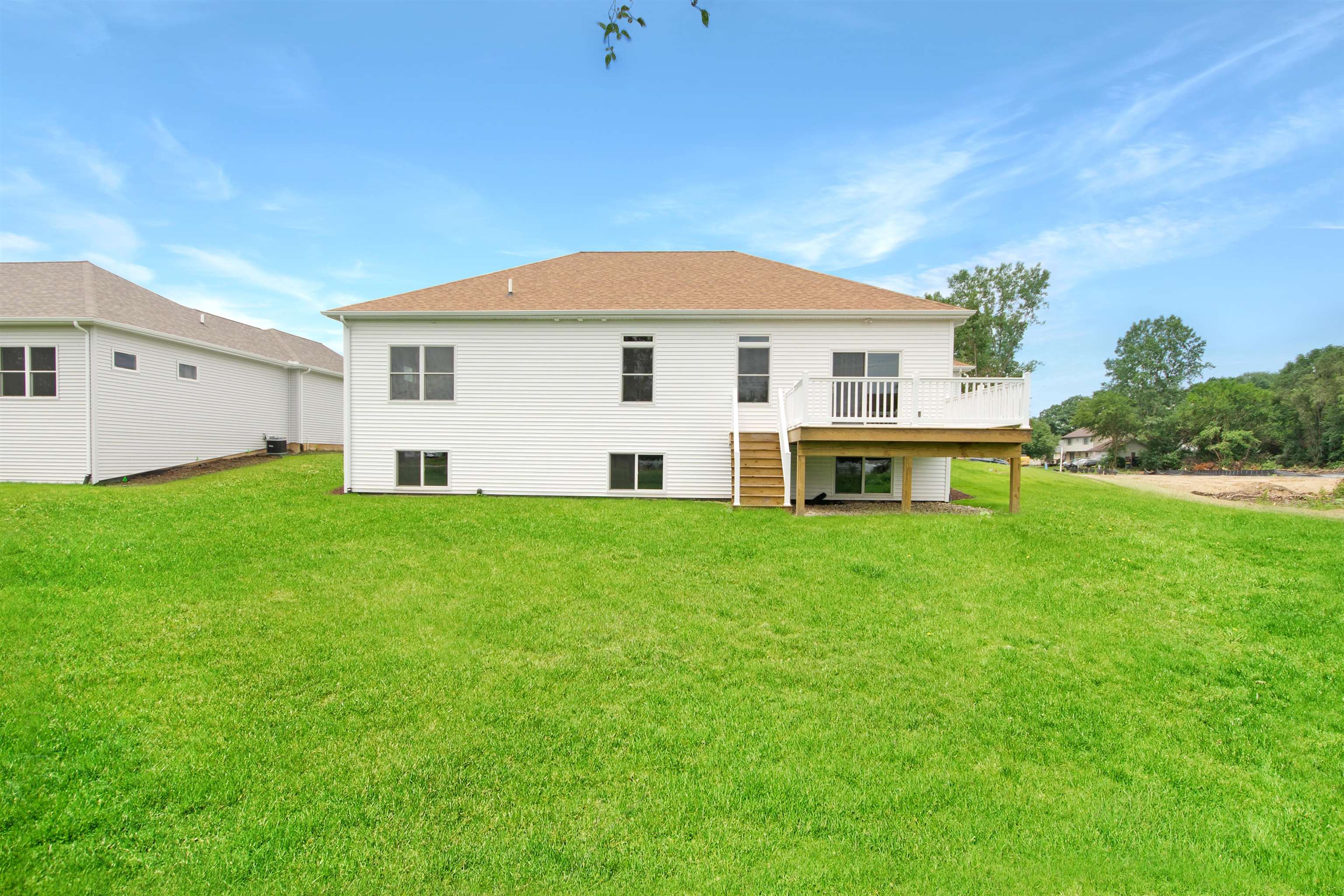 1610 Stoneham