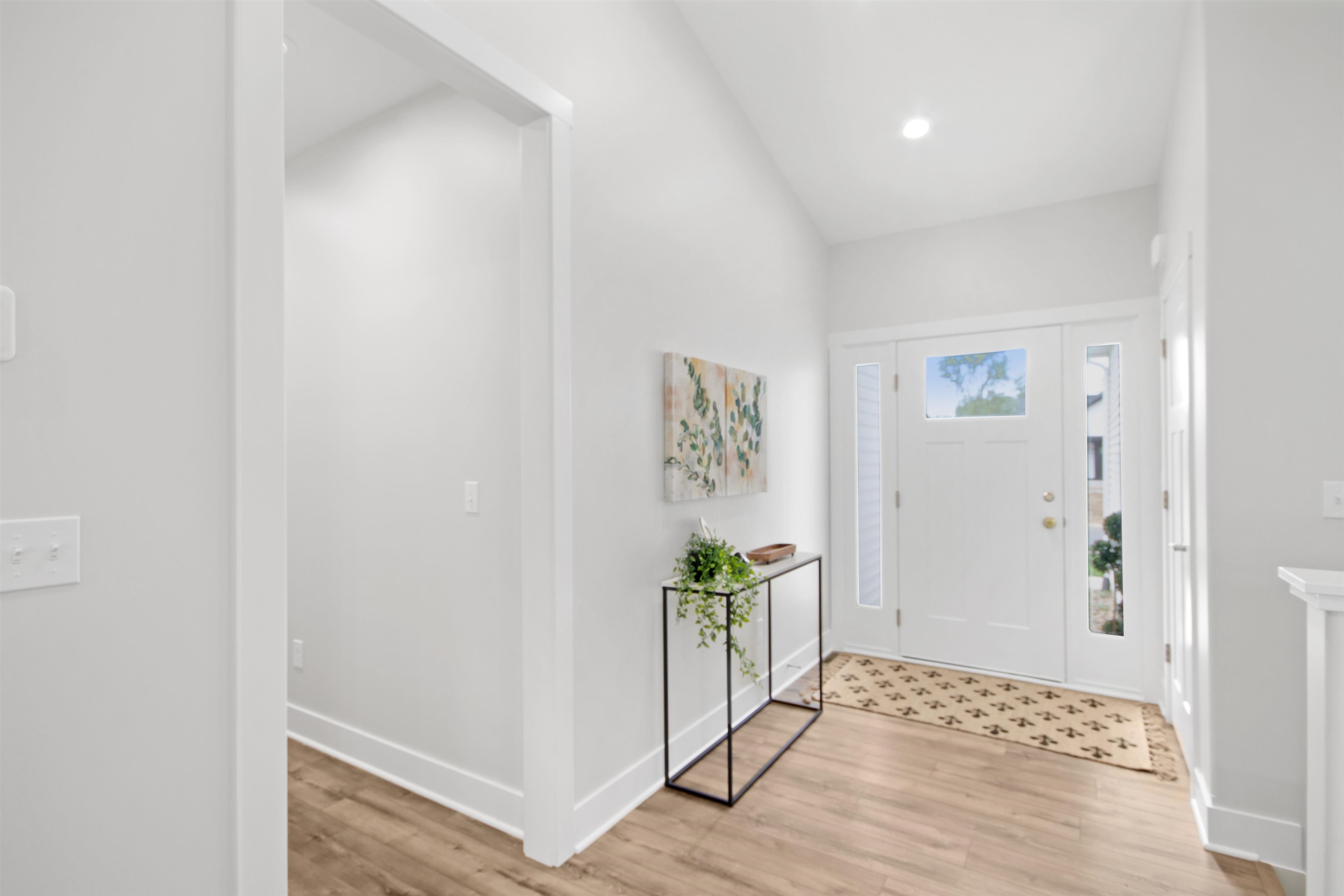 1610 Stoneham