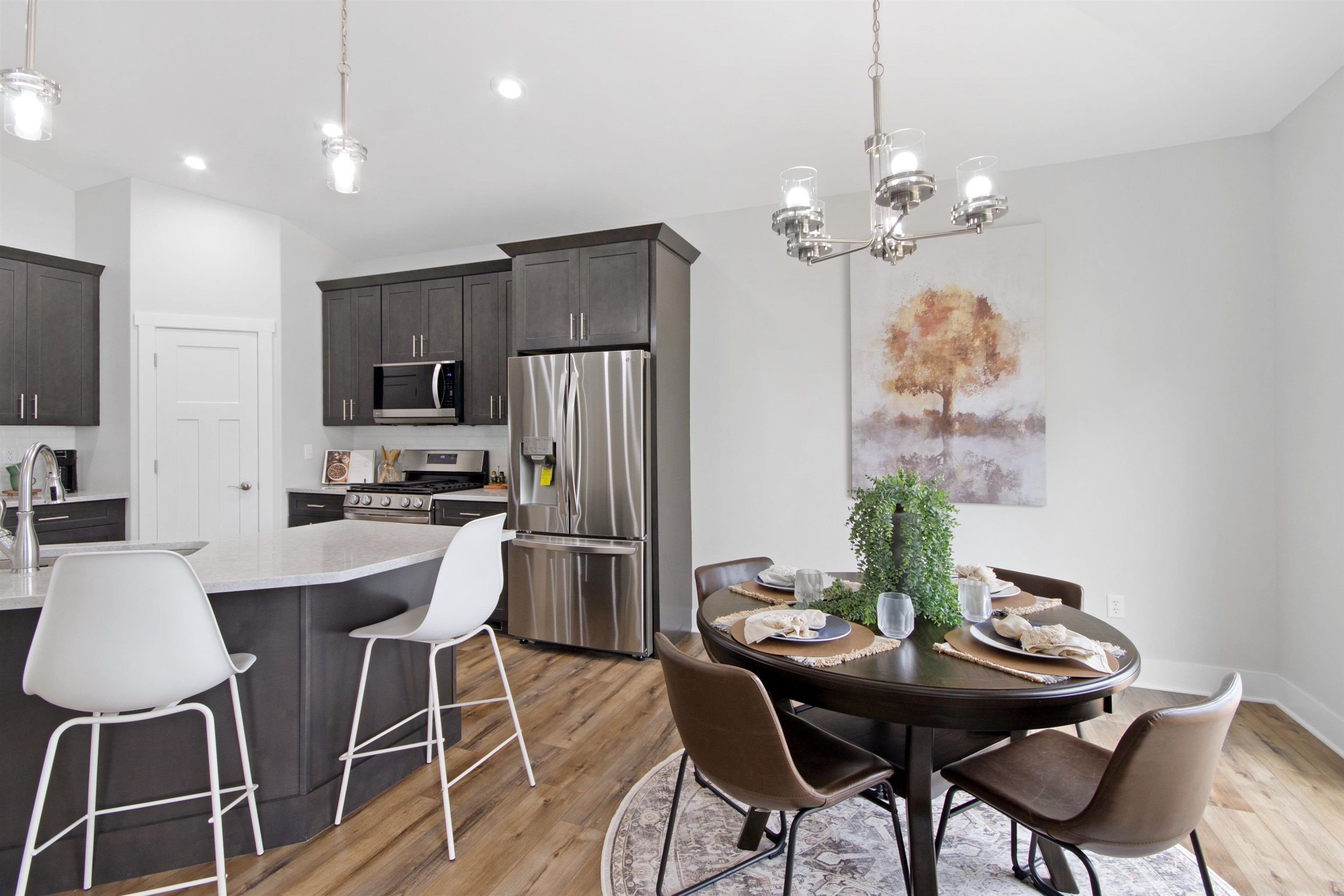 1610 Stoneham