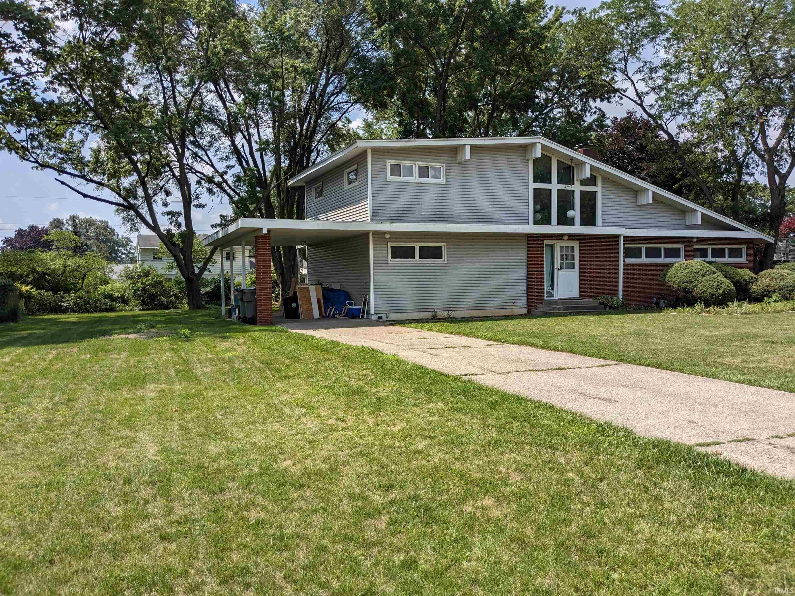 28972 Danielson