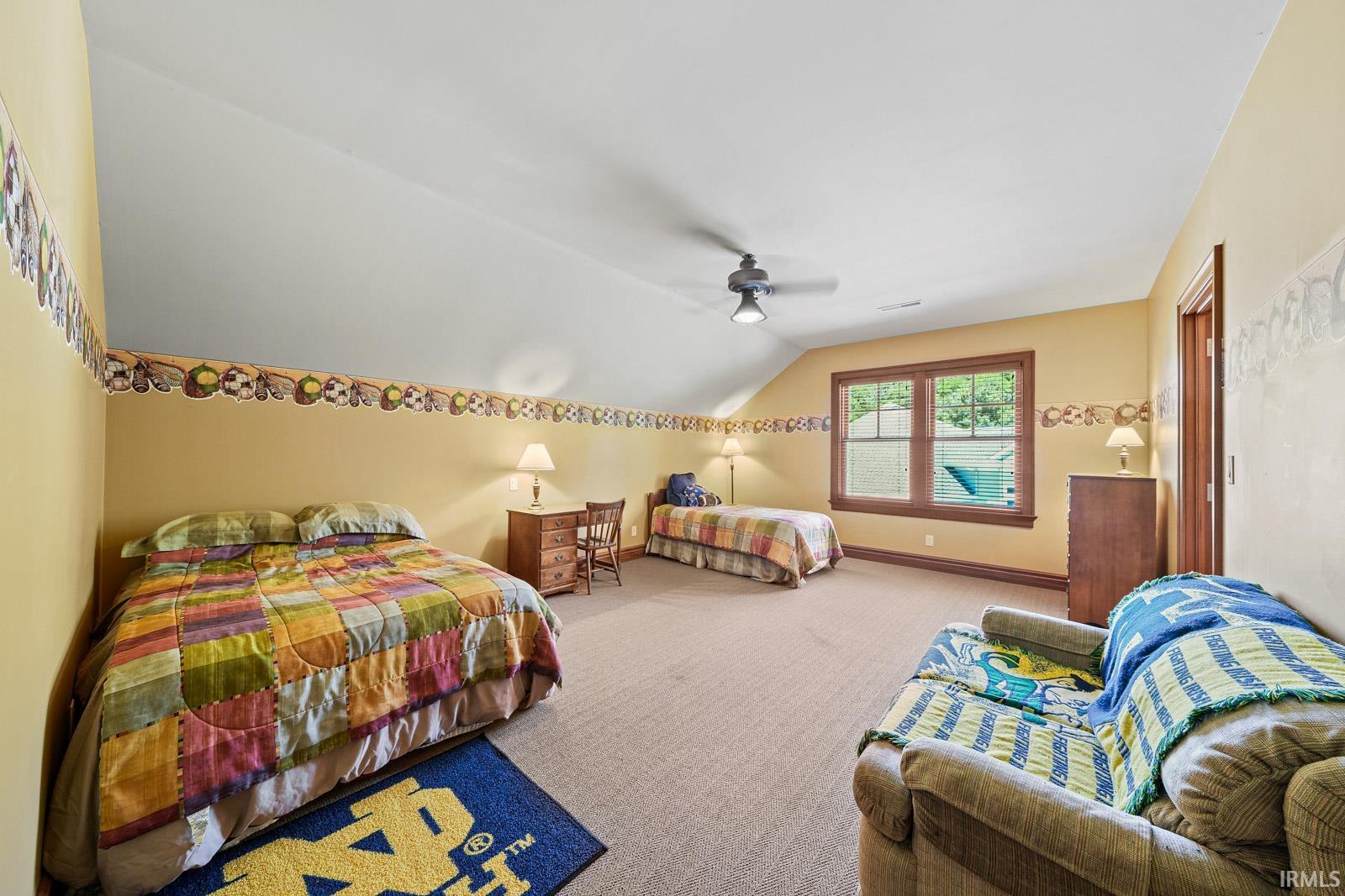 53860 Blue Lake
