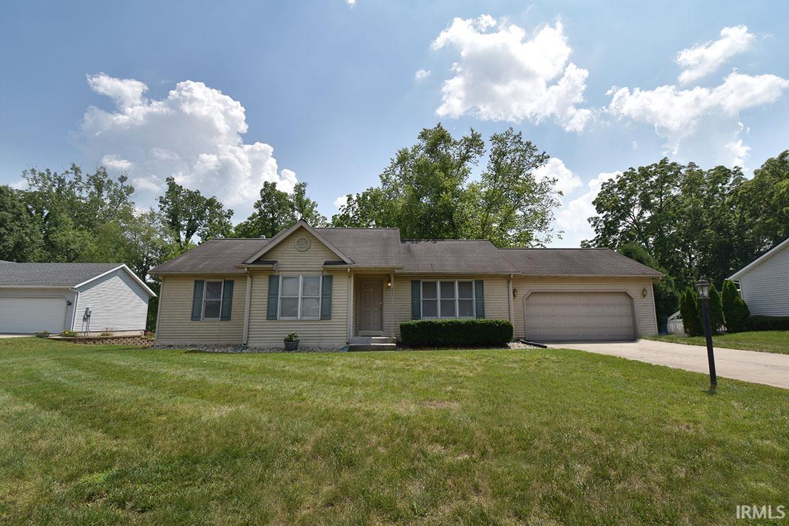 615 Redbud