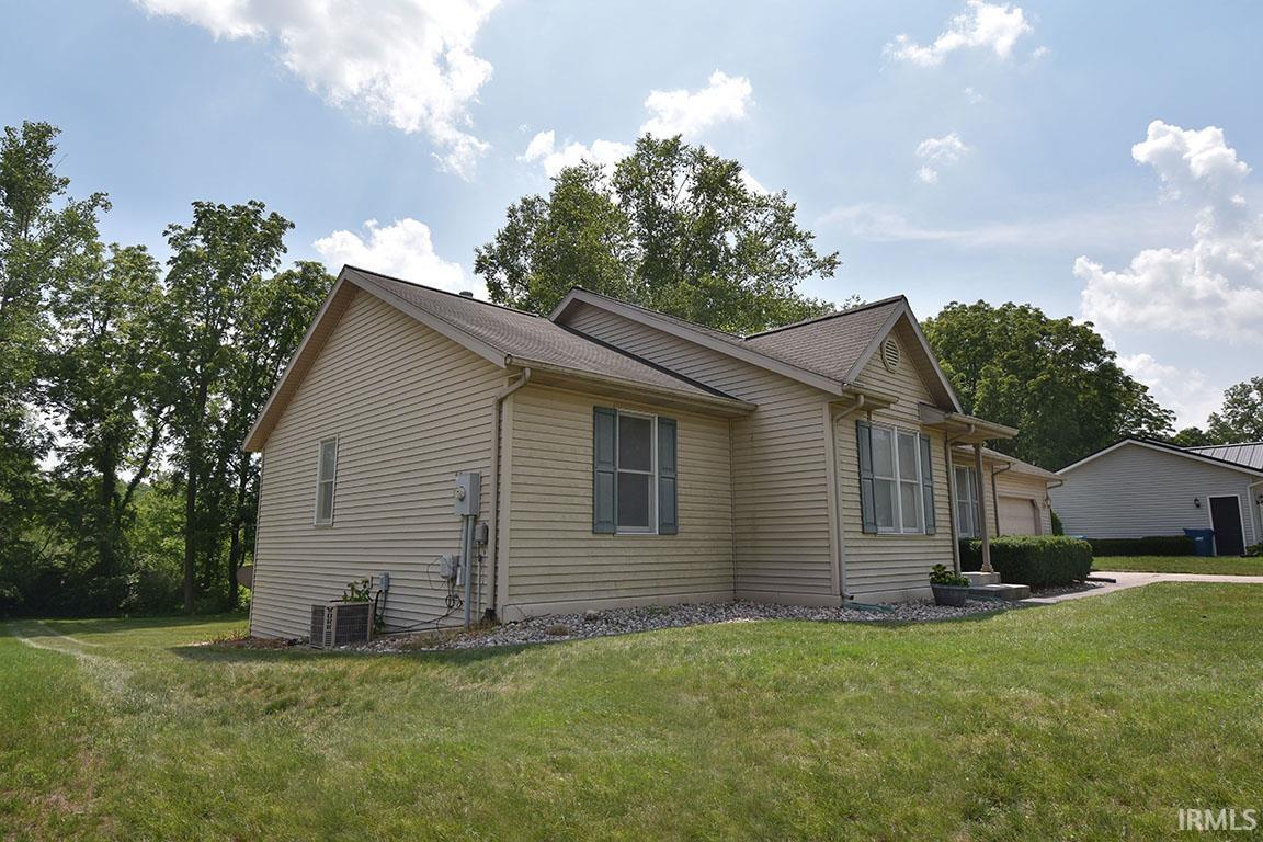 615 Redbud
