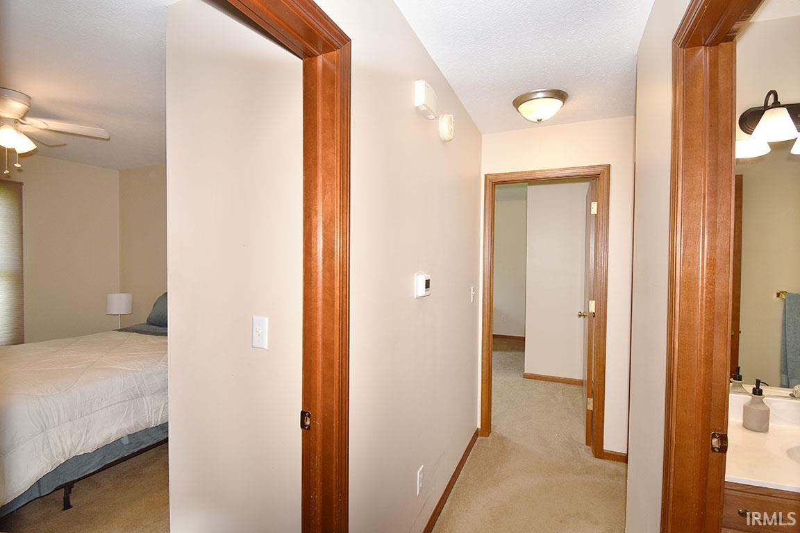 615 Redbud