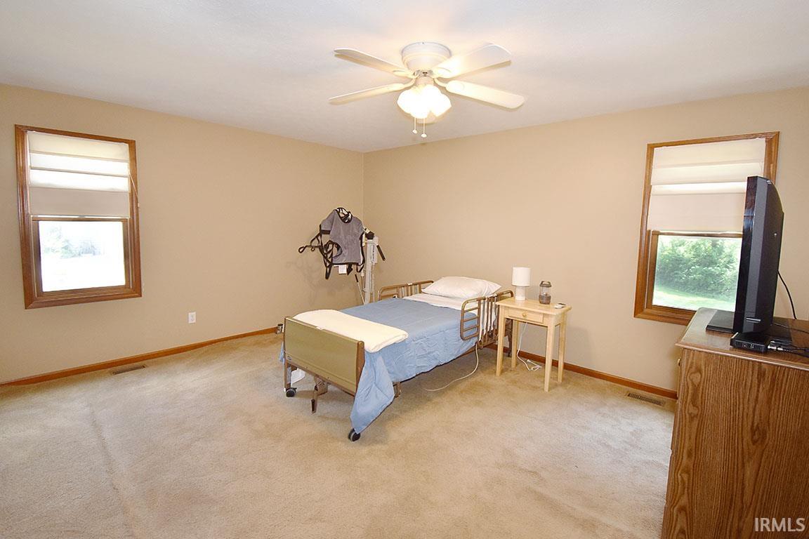 615 Redbud