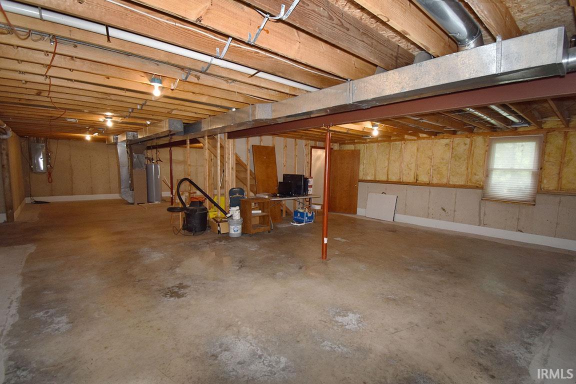 615 Redbud