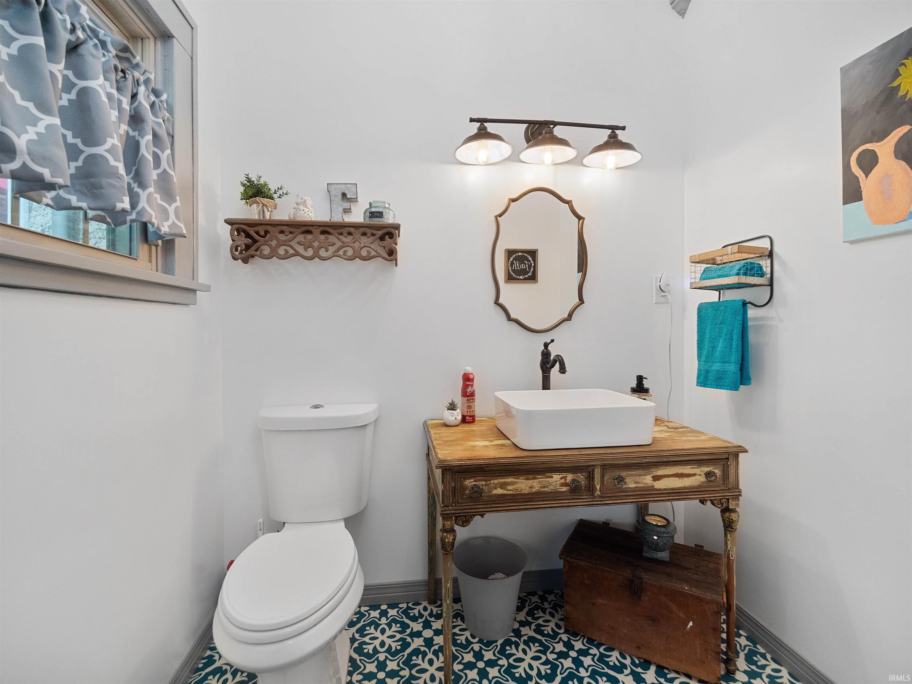 1023 Main