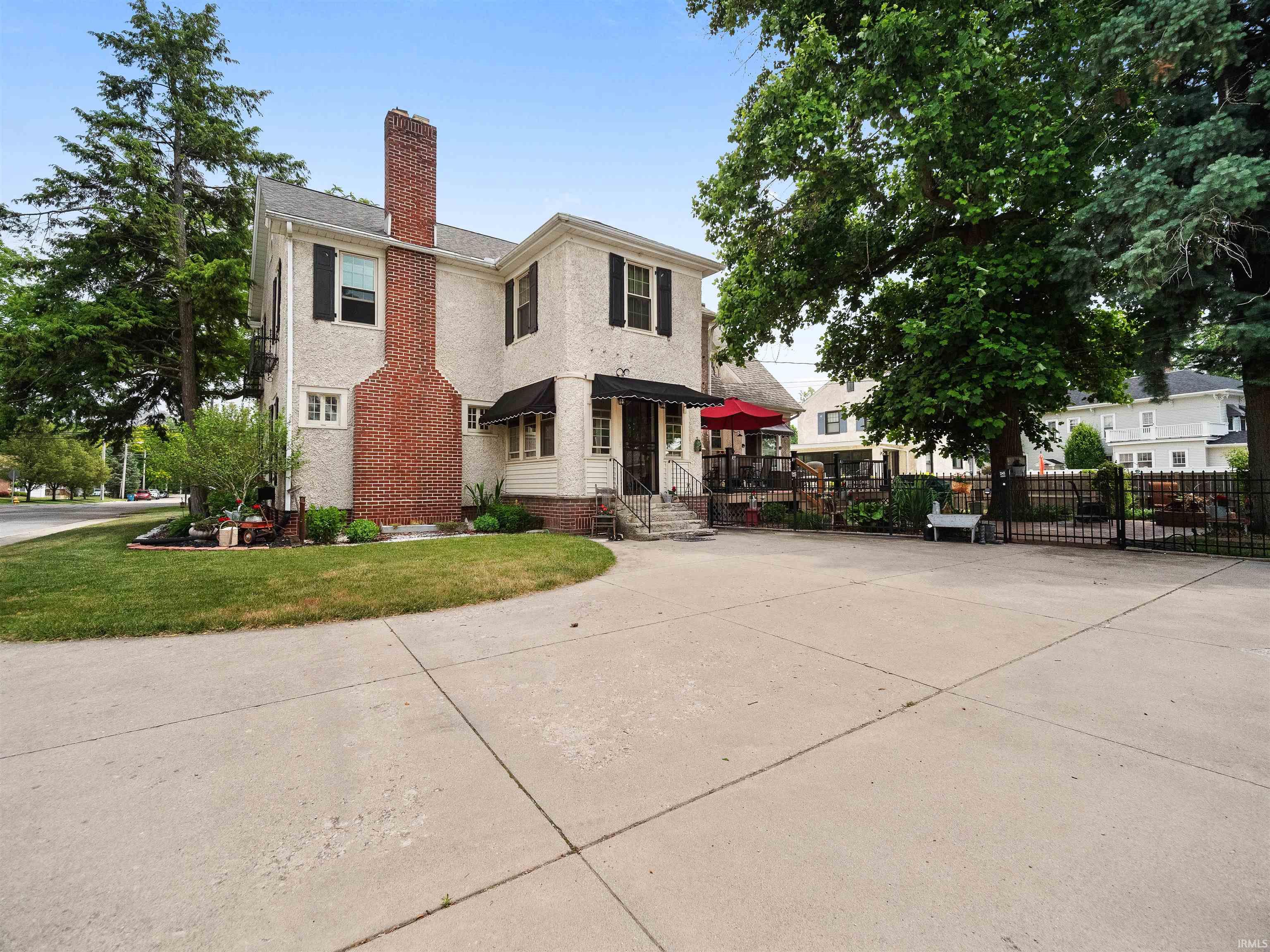 1023 Main