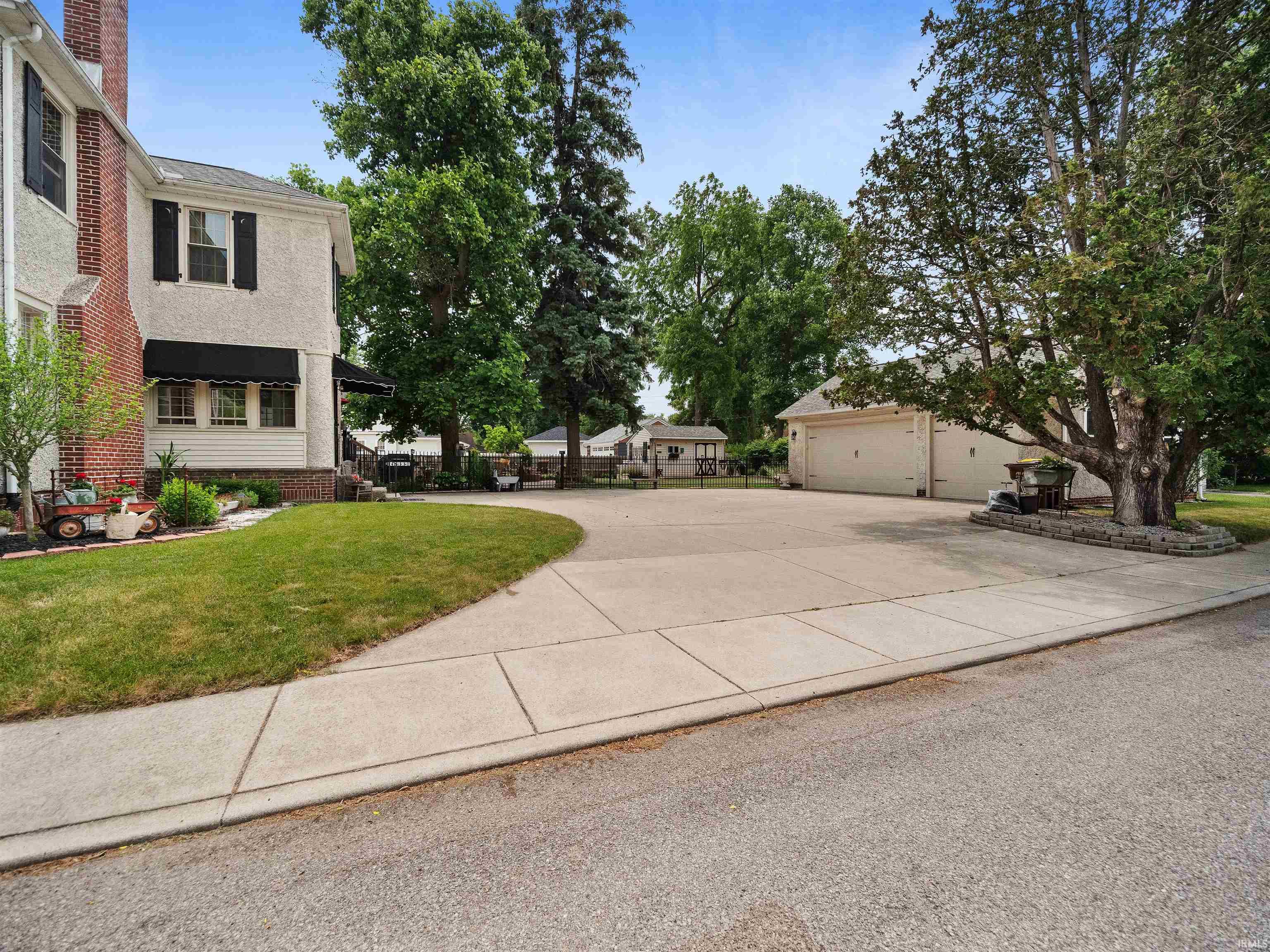 1023 Main