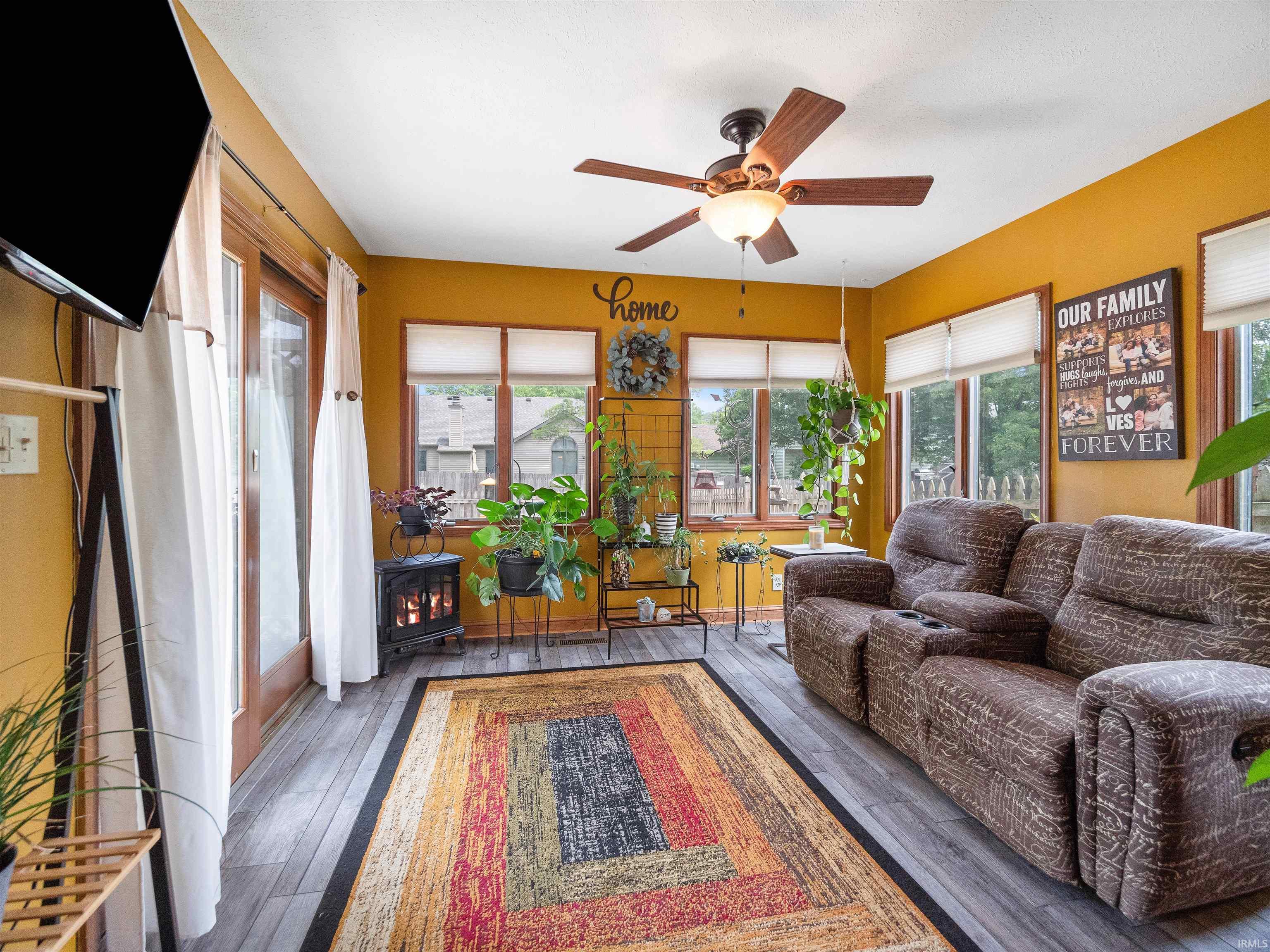 6125 Shadow Ridge