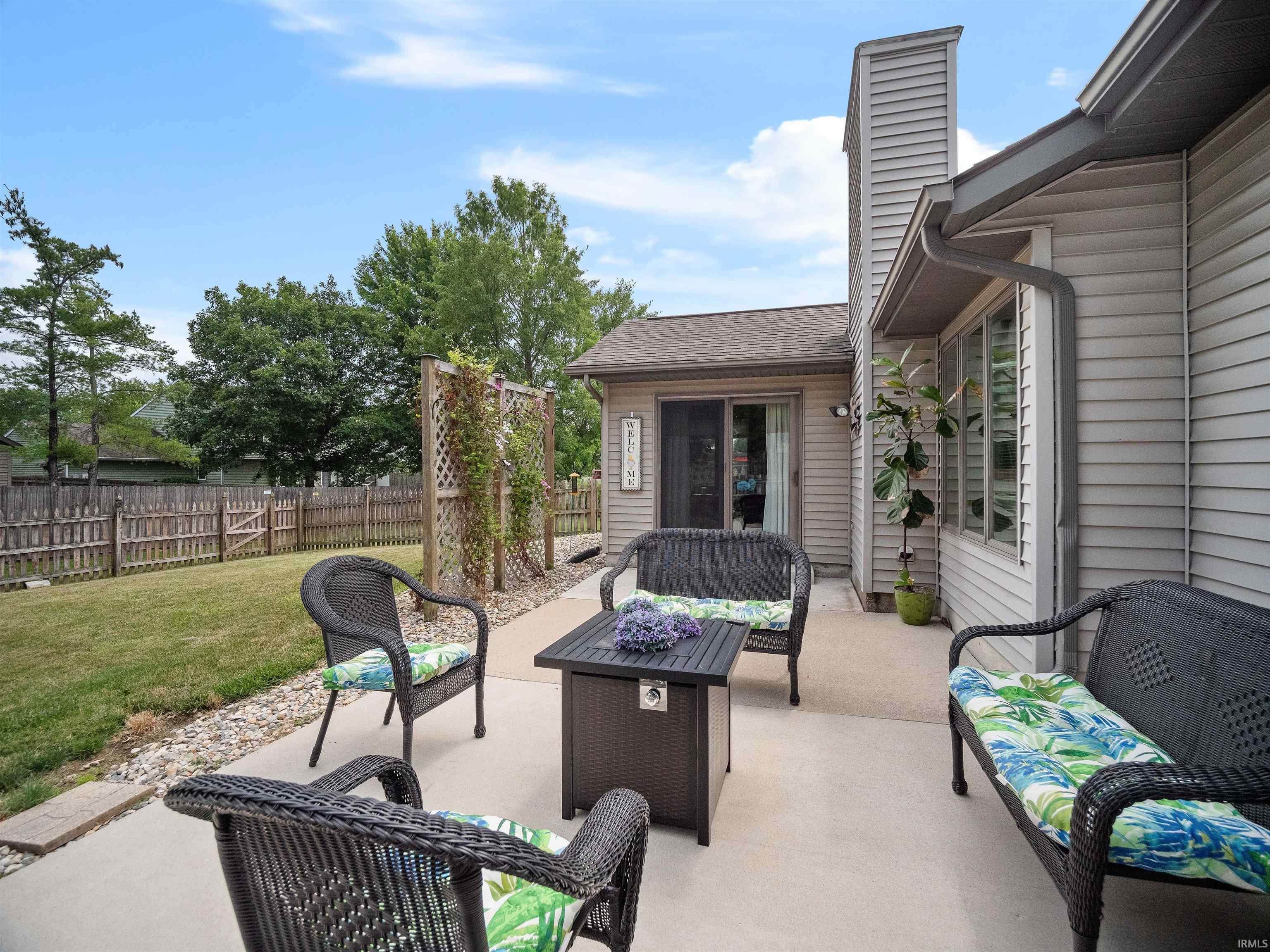 6125 Shadow Ridge