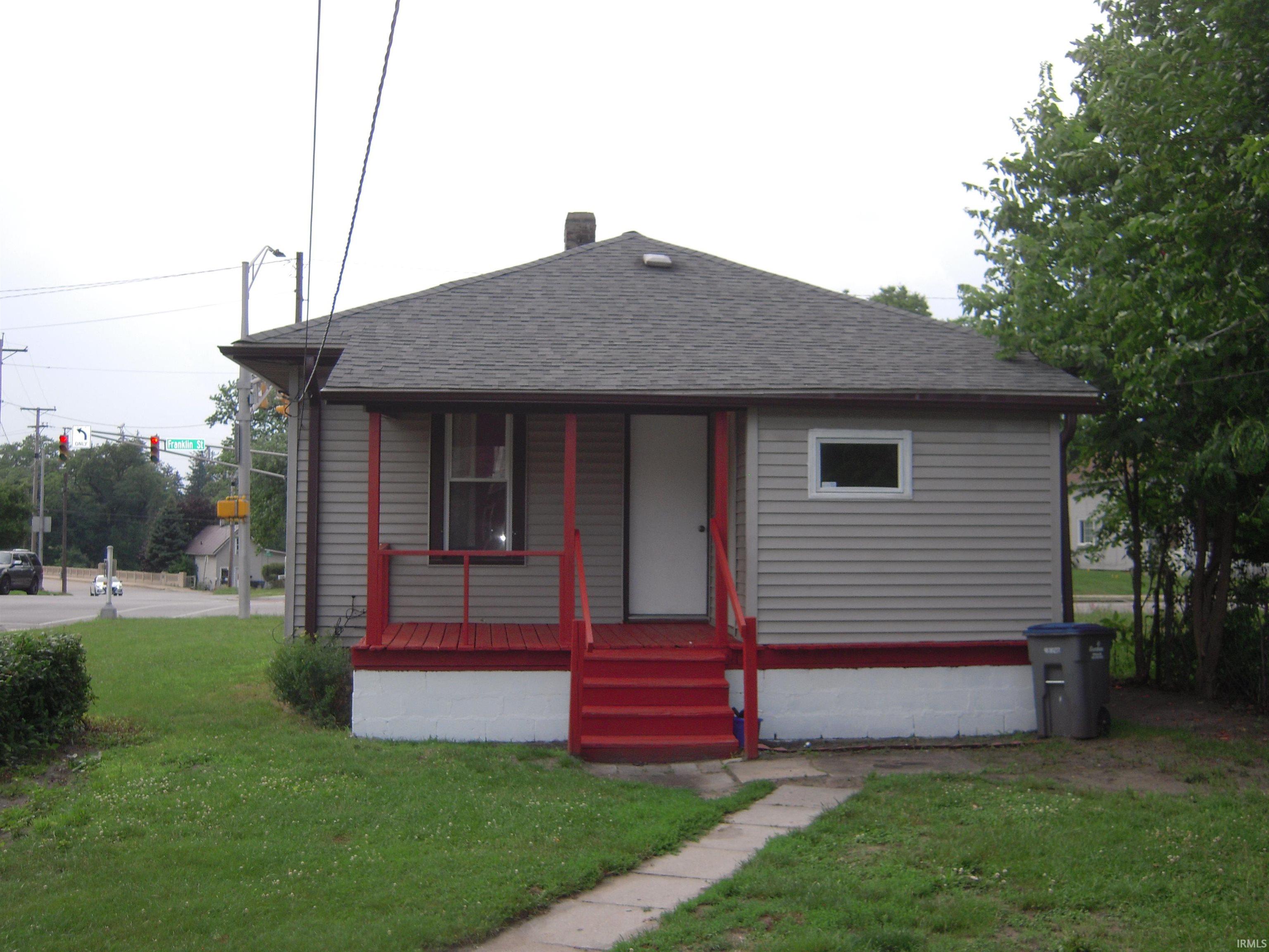 1441 Franklin St