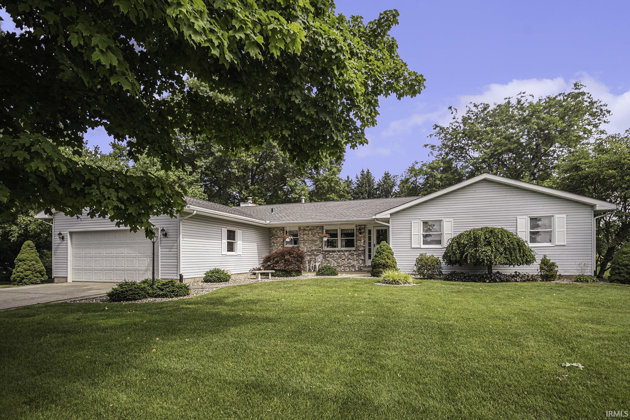 24945 North Shore