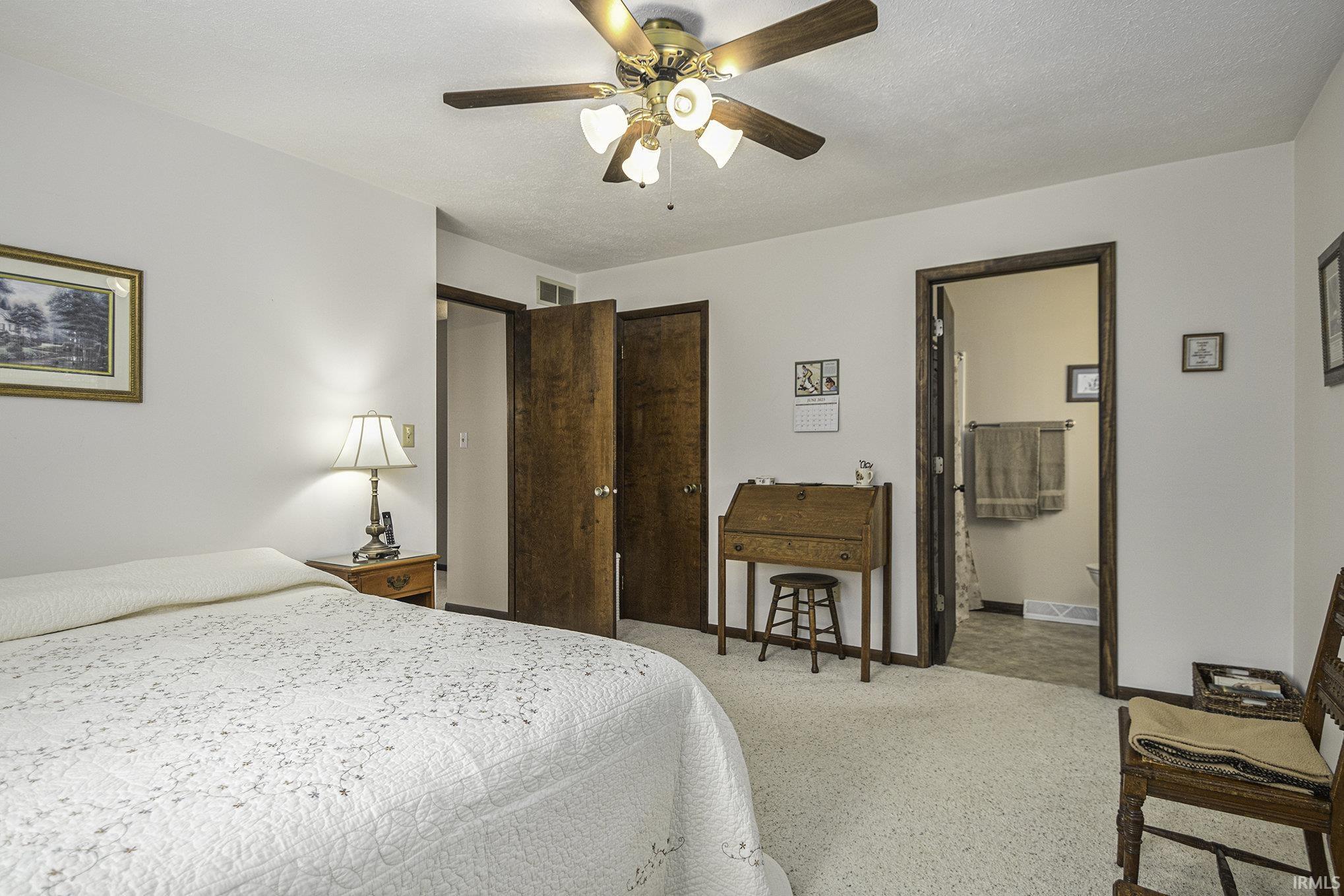 24945 North Shore