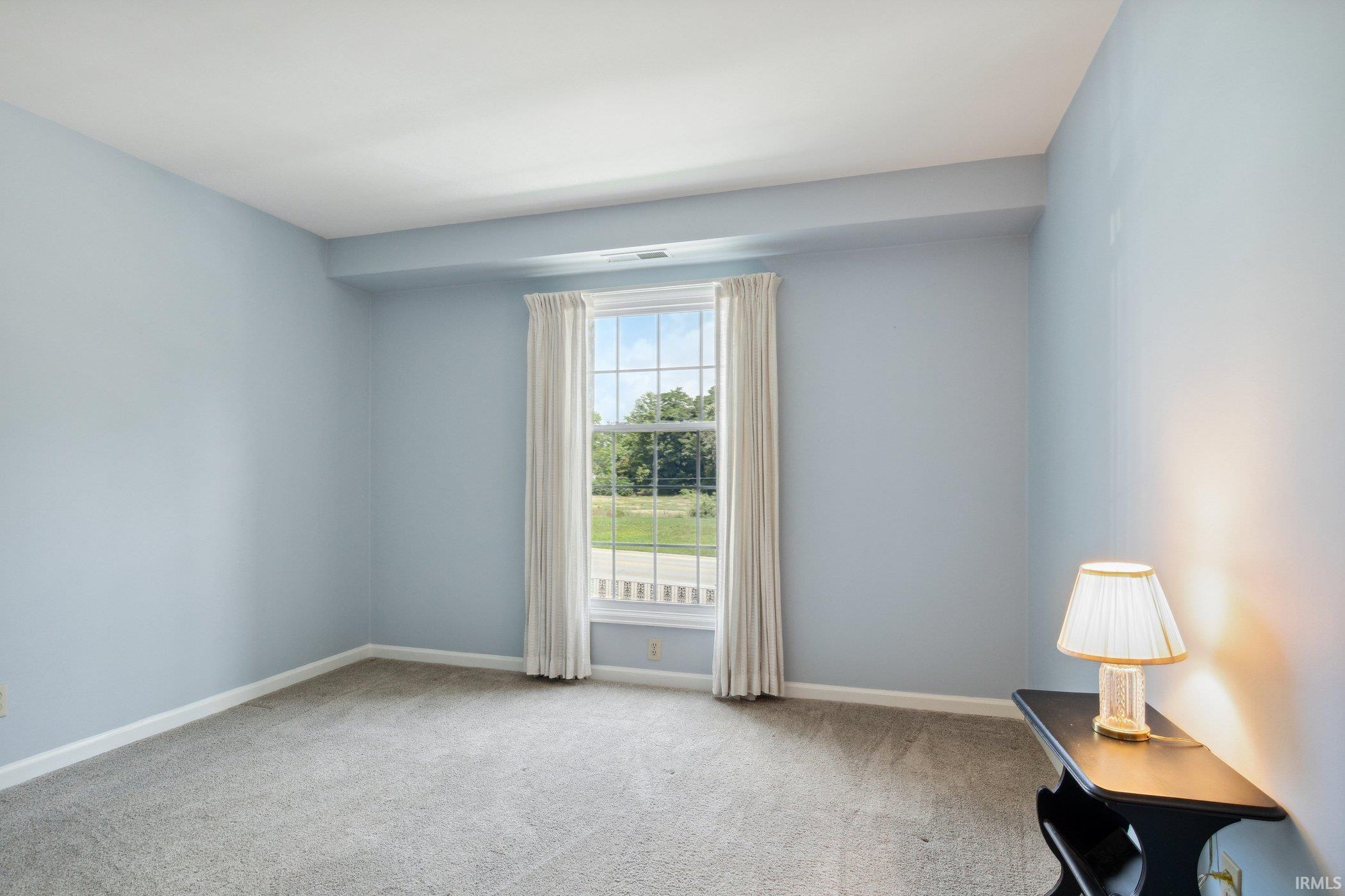 1077 Greenleaf, Apt 215