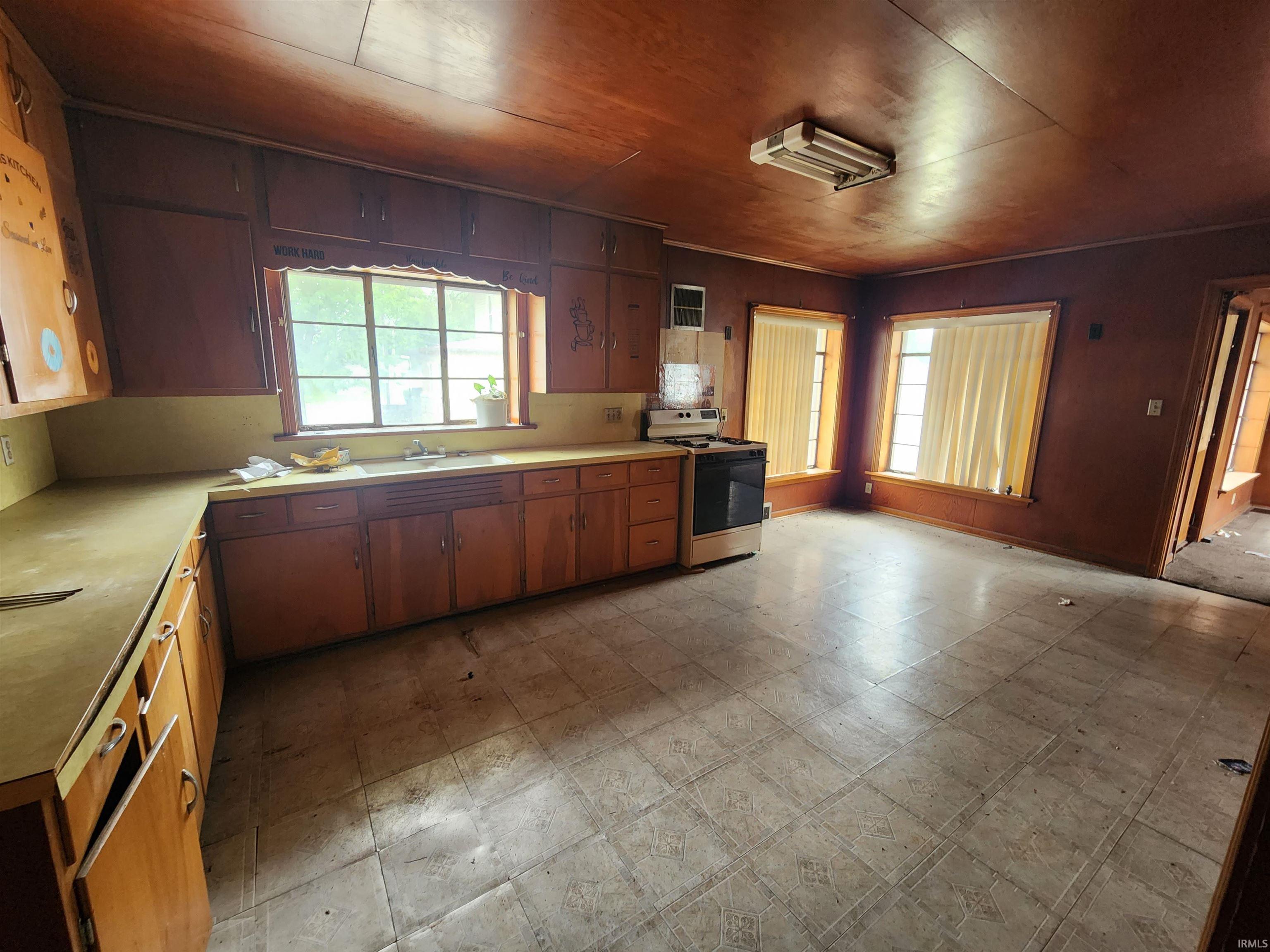1577 Franklin