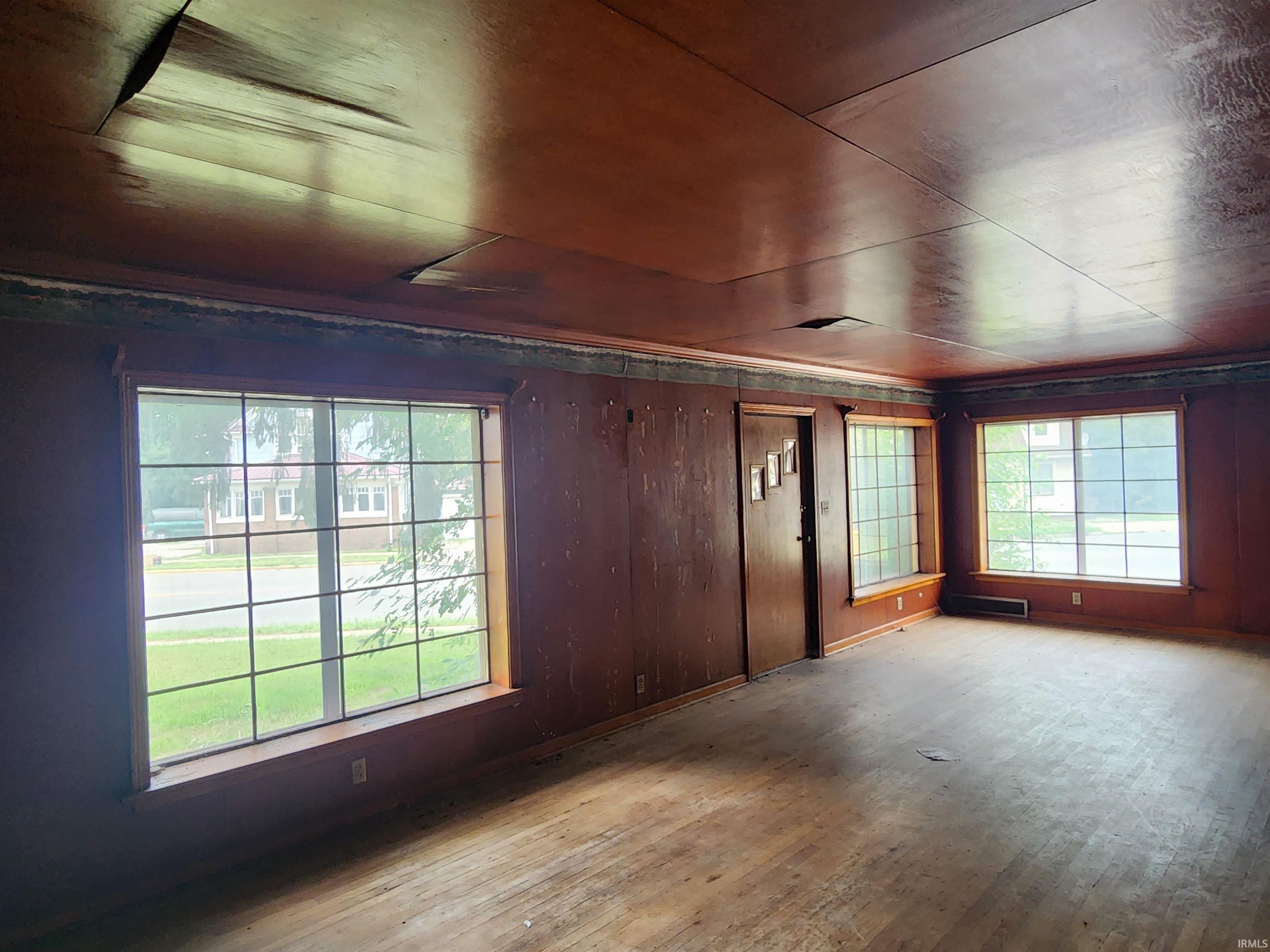 1577 Franklin