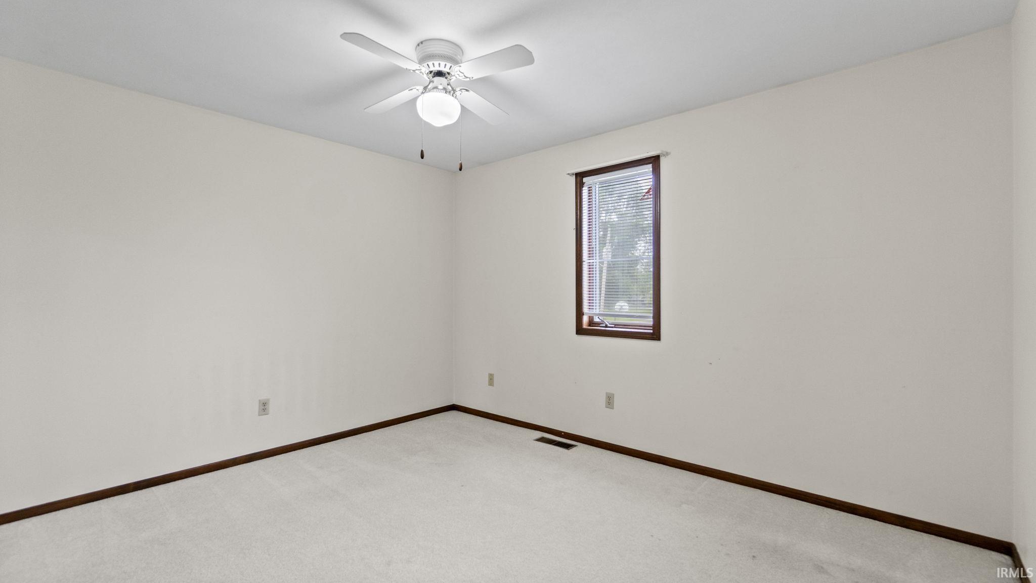 8819 Glenrock