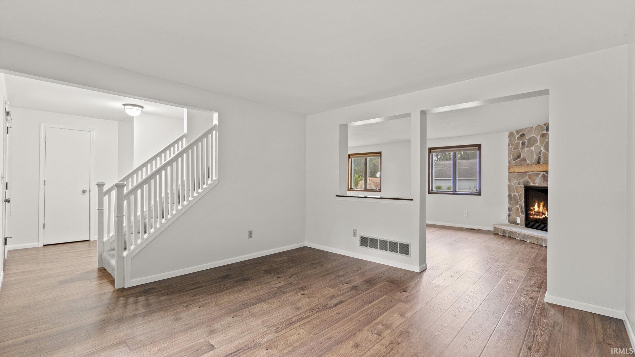 8819 Glenrock