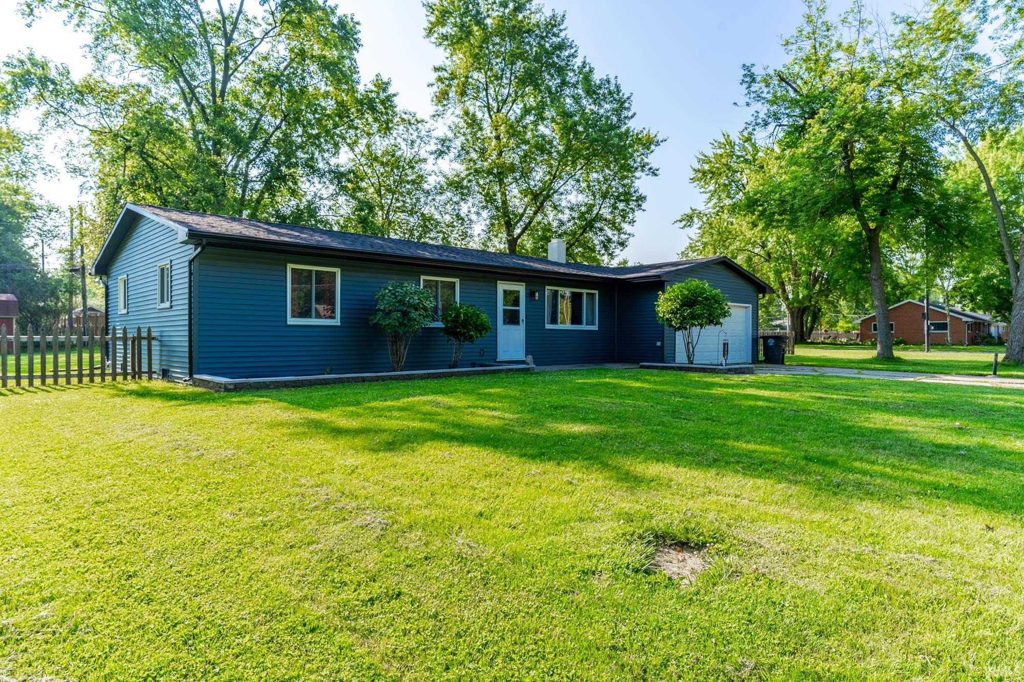 4534 Woodway
