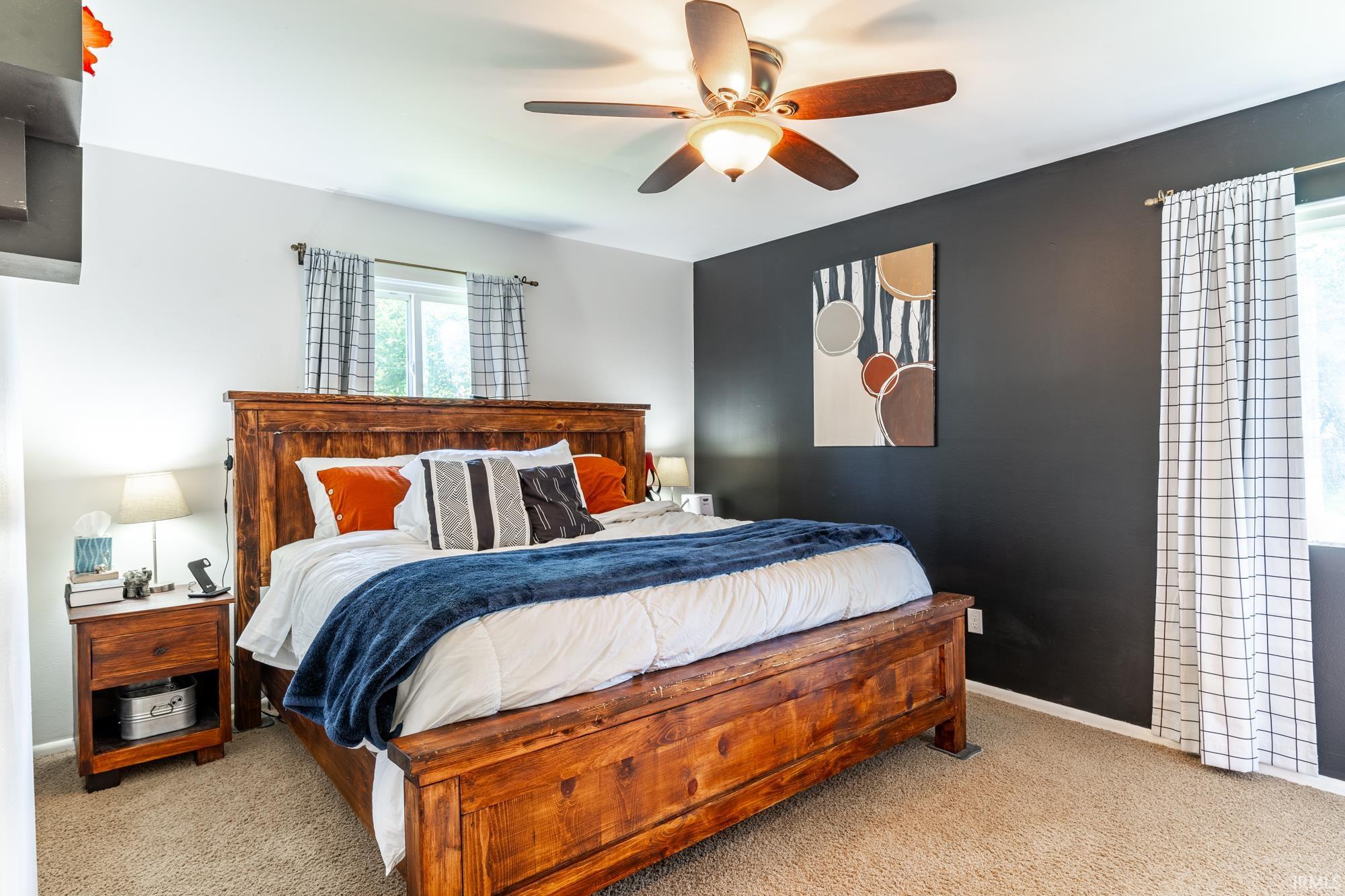 4534 Woodway